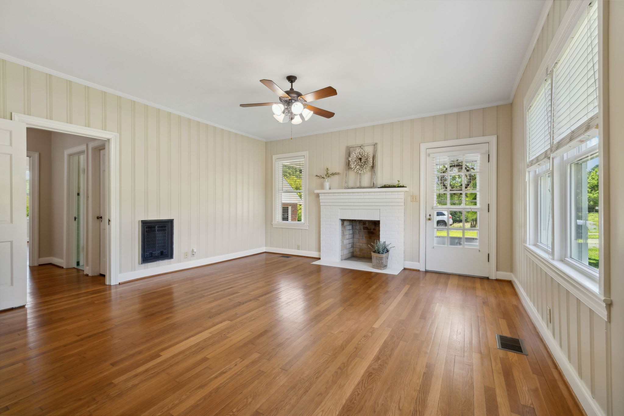 Image 38 of 48 For 10269 63rd Avenue