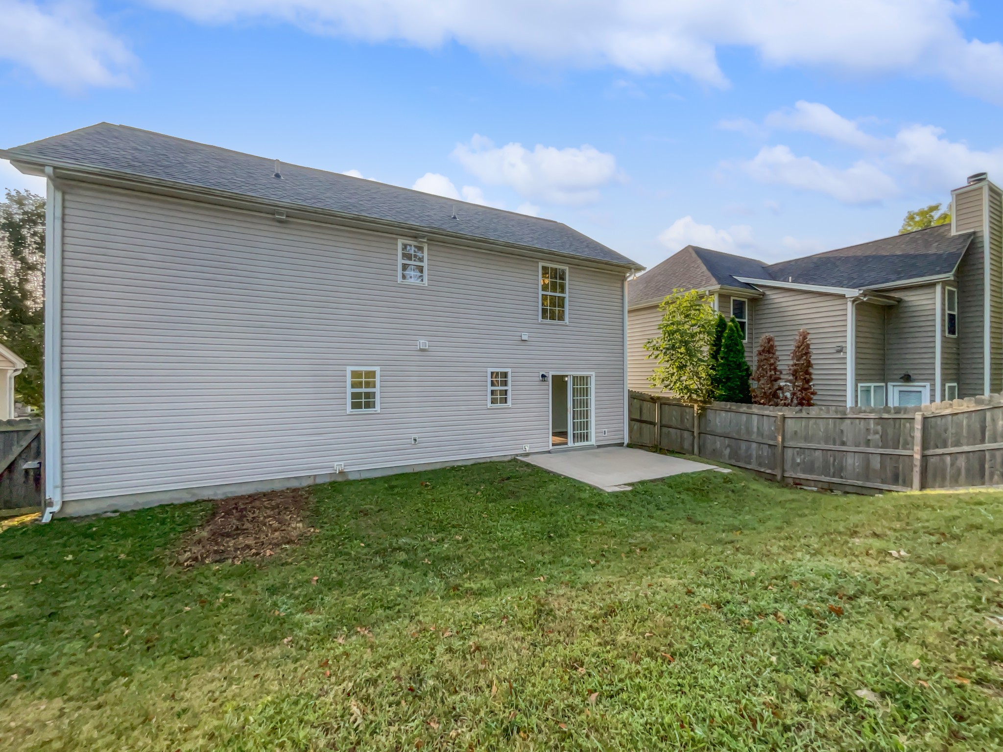 Image 8 of 40 For 8447 82nd Loop