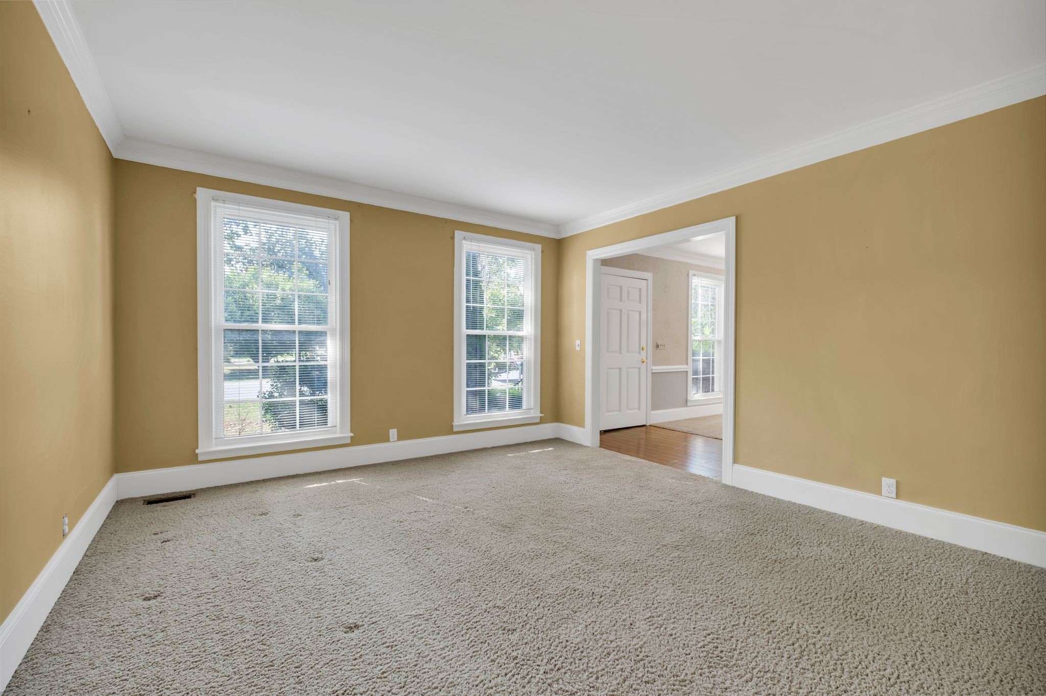 Image 7 of 47 For 1429 160th Lane