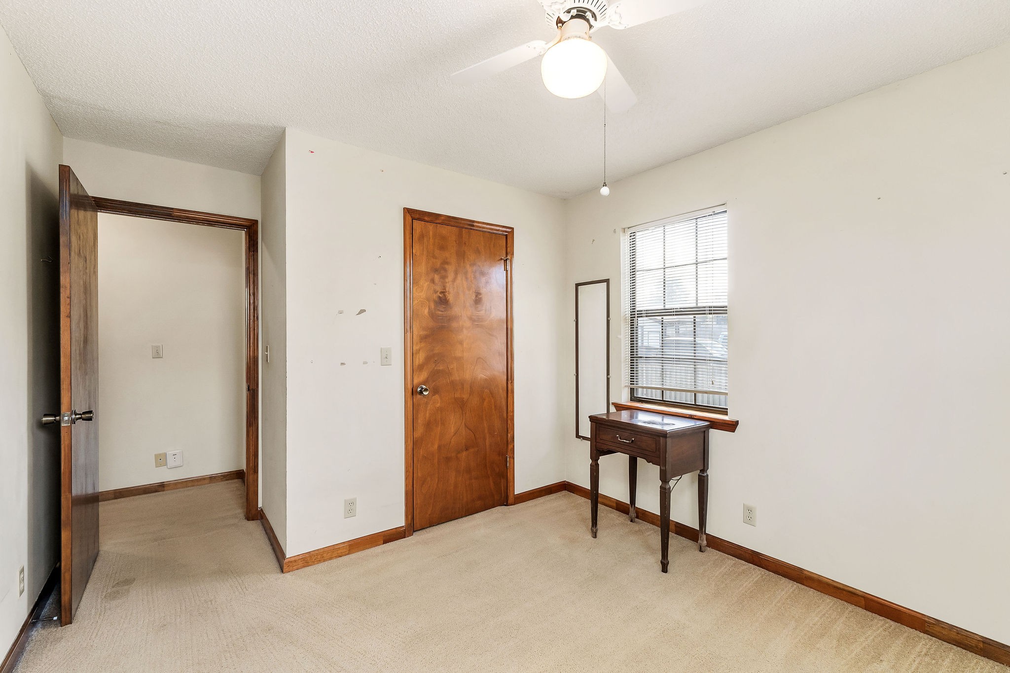Image 14 of 40 For 8885 90th Lane