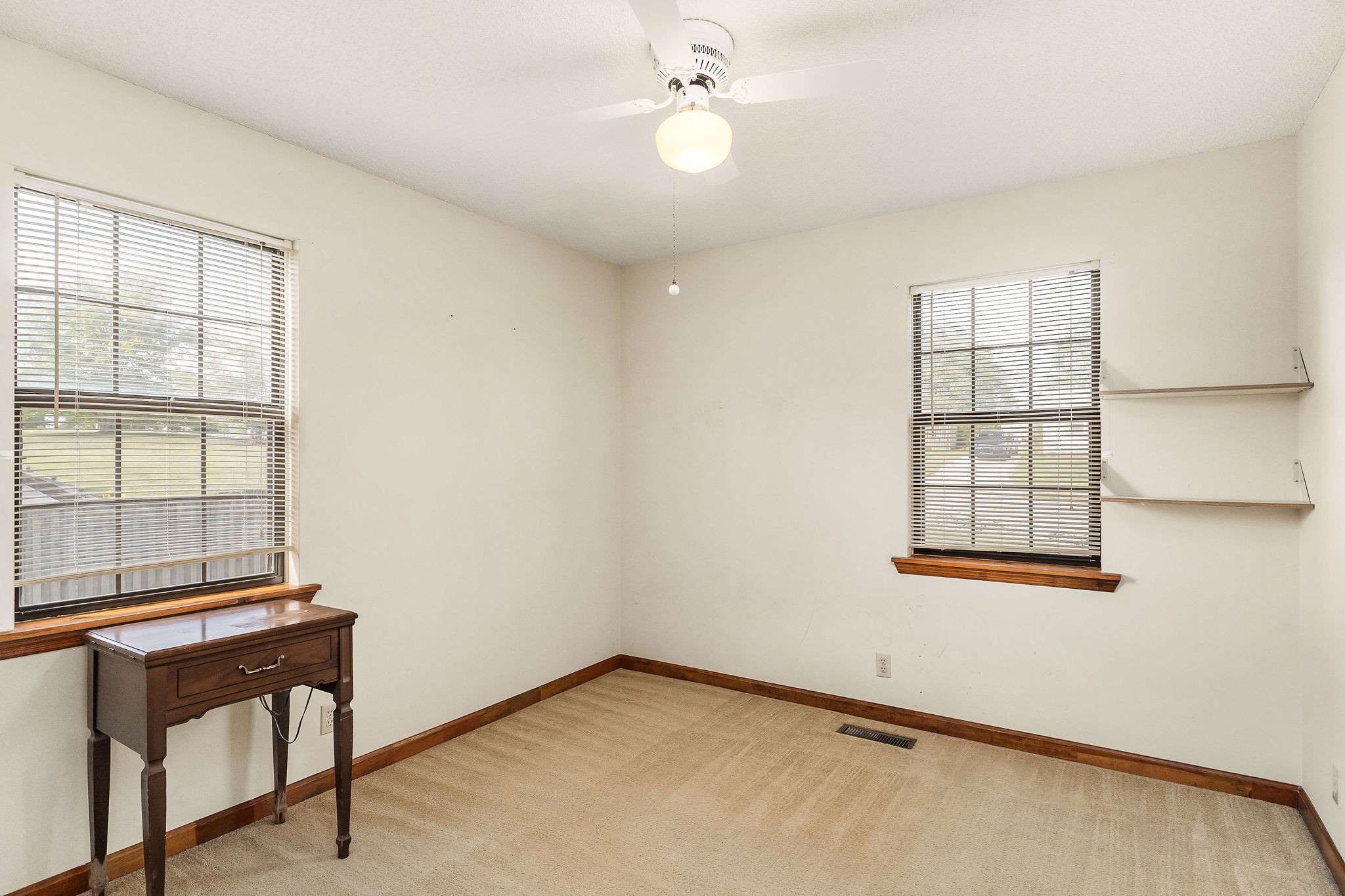 Image 15 of 40 For 8885 90th Lane