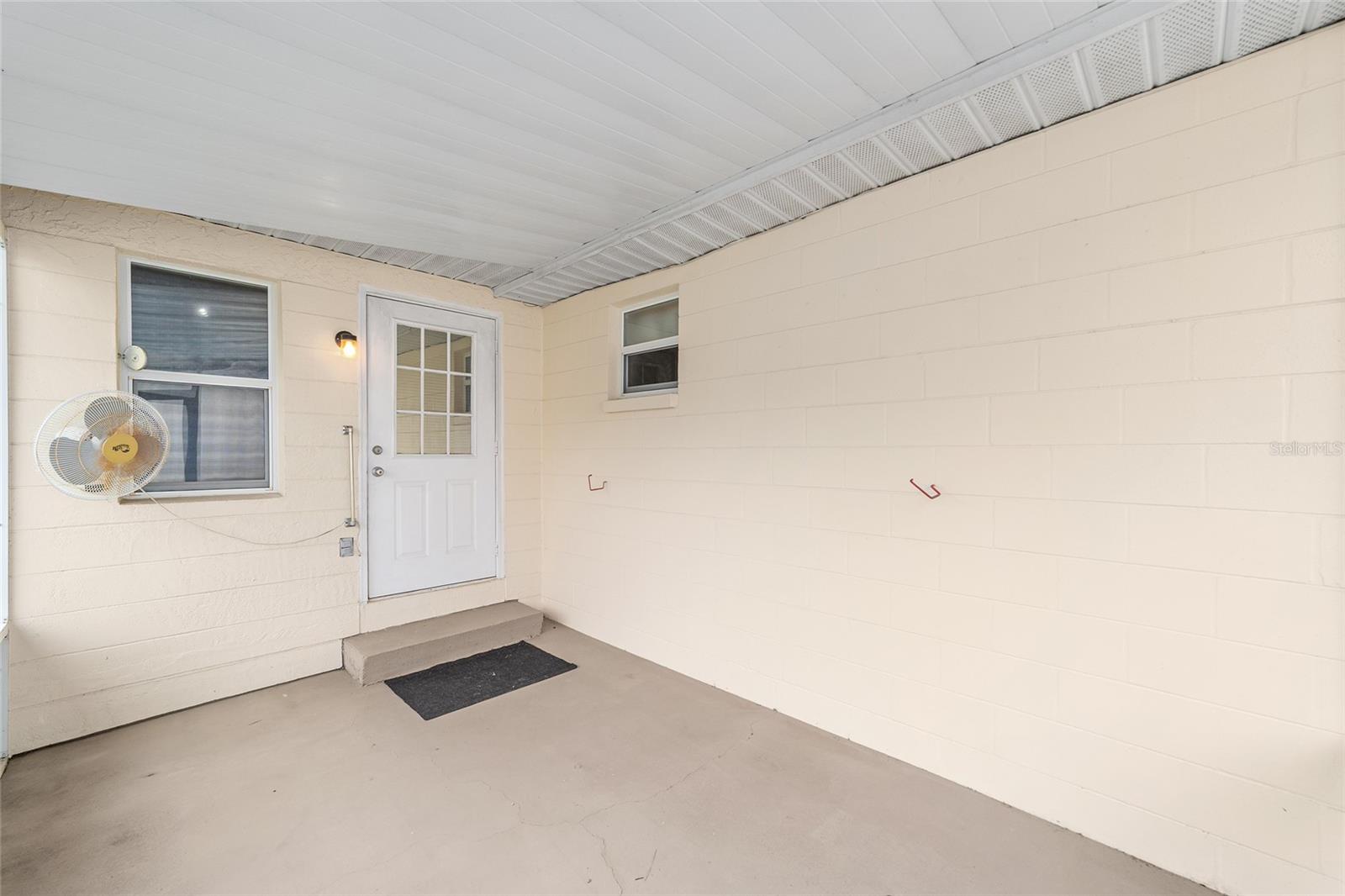 Image 33 of 40 For 8885 90th Lane