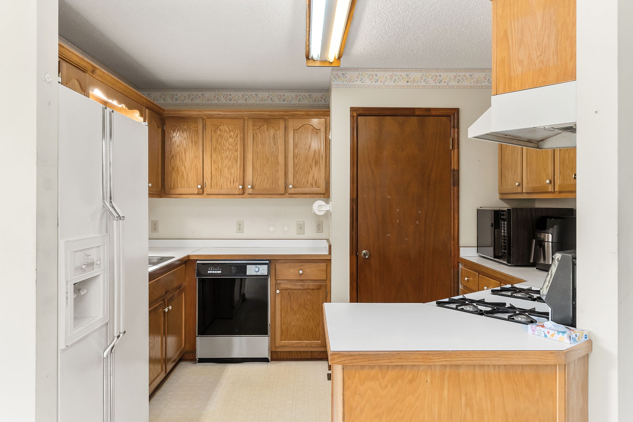 Image 9 of 40 For 8885 90th Lane