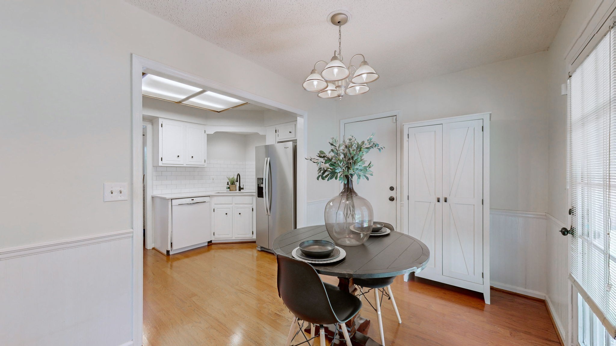 Image 10 of 84 For 3823 49th Street