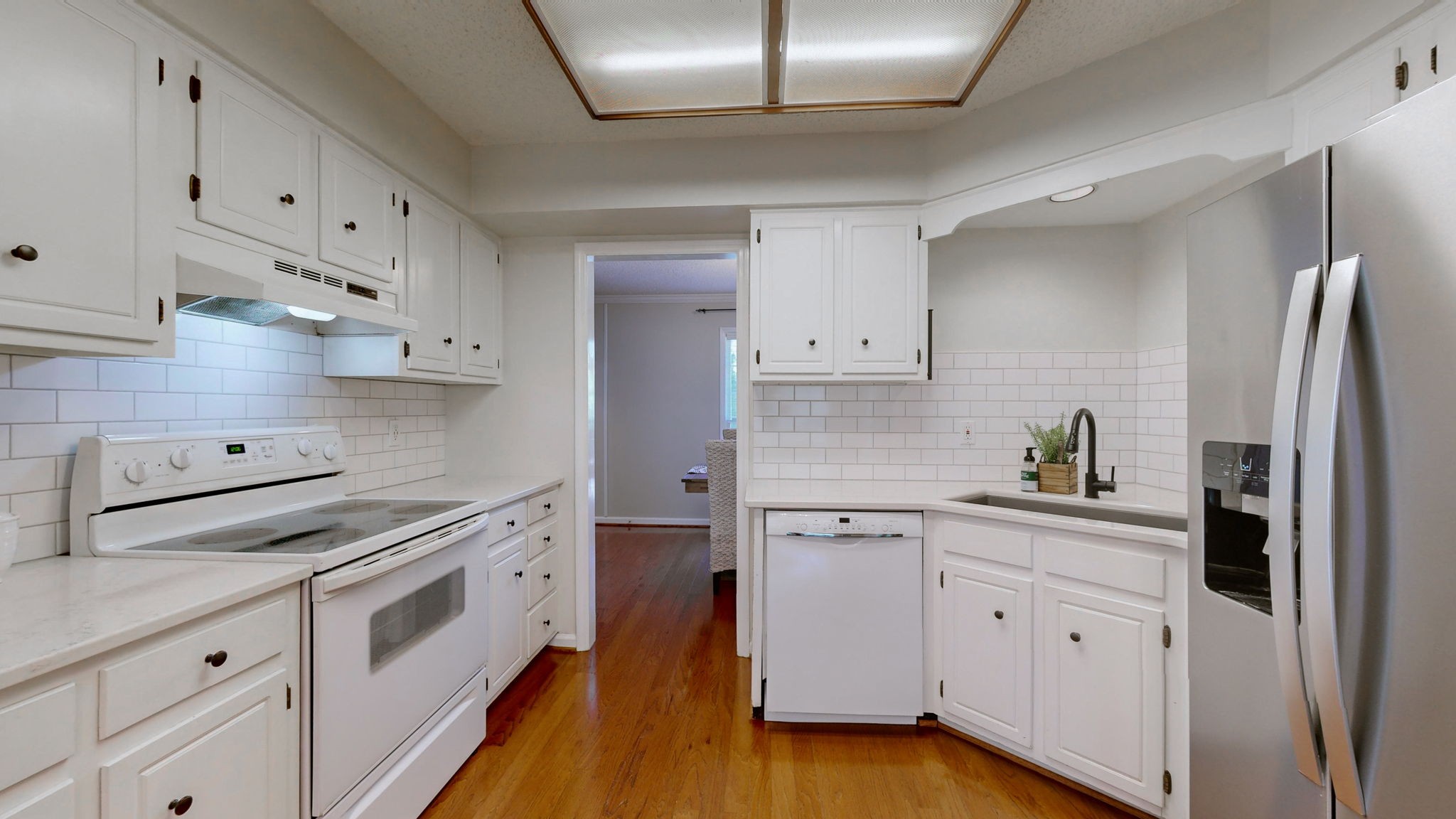 Image 11 of 84 For 3823 49th Street