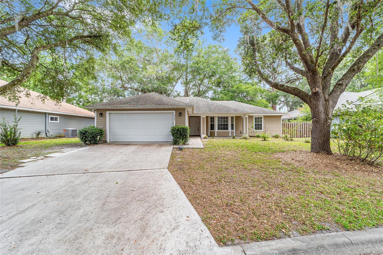 Image 3 of 37 For 4308 35th Terrace
