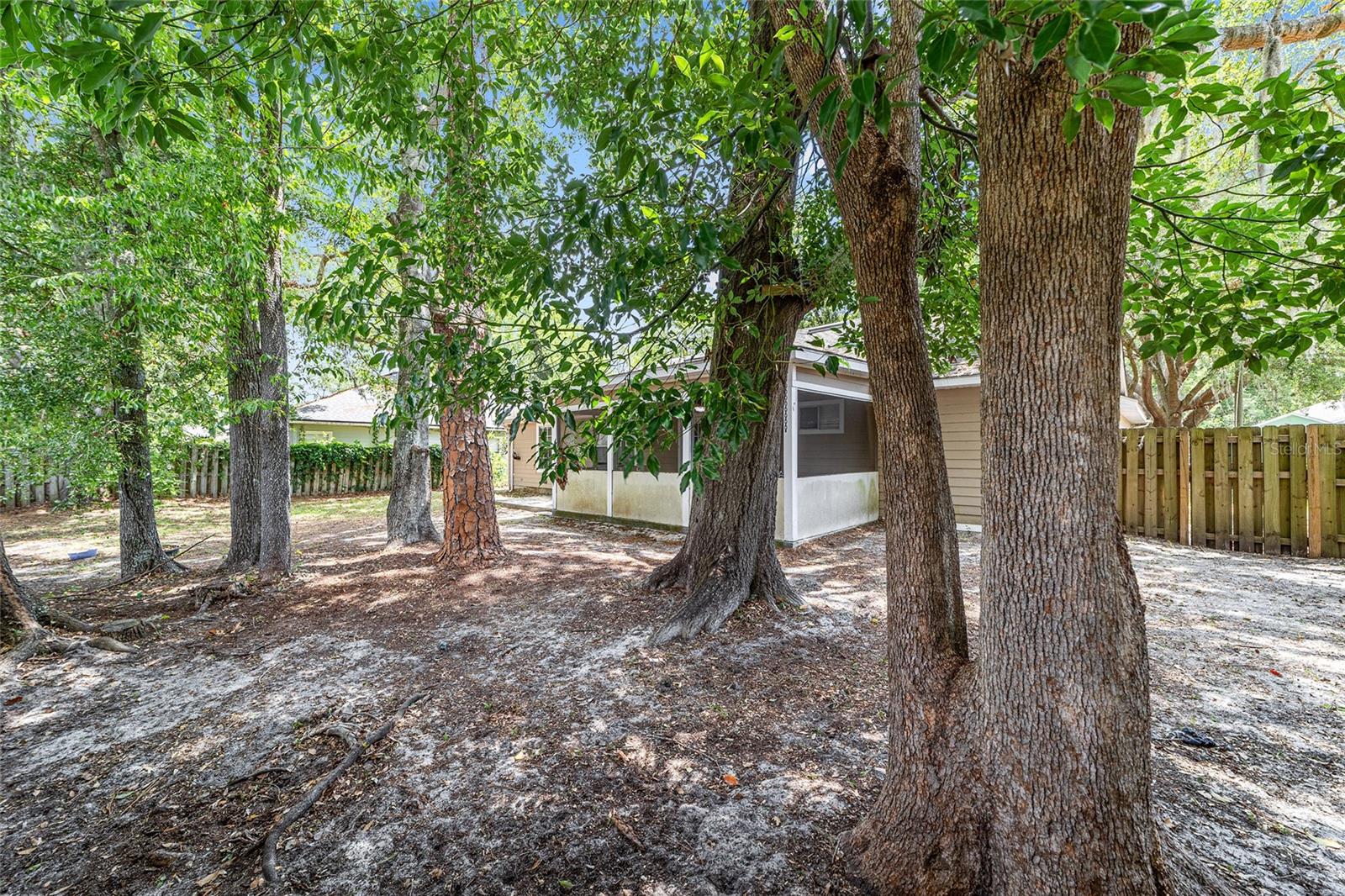 Image 31 of 37 For 4308 35th Terrace