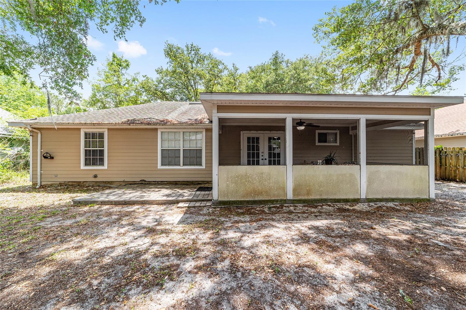 Image 32 of 37 For 4308 35th Terrace