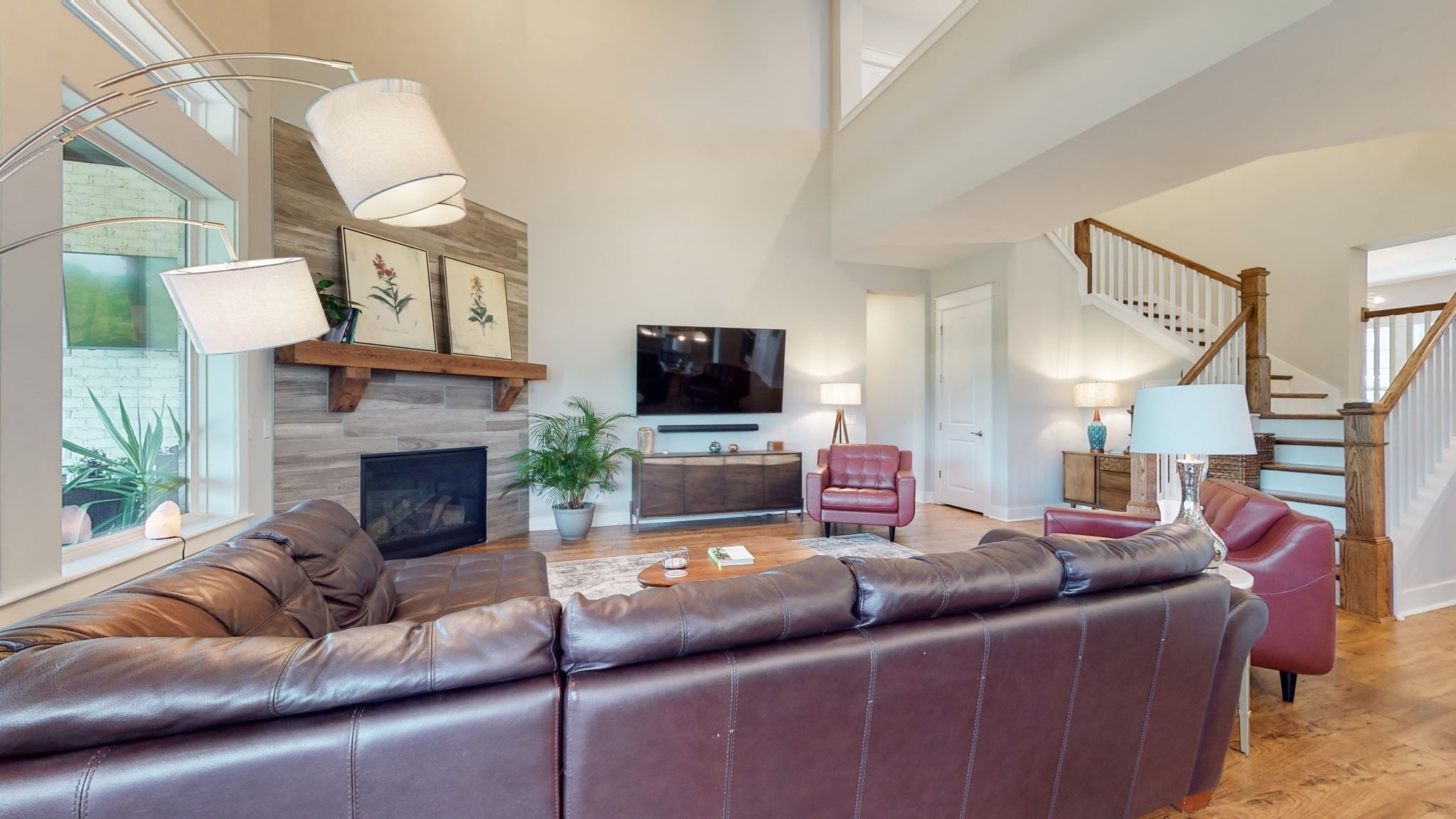 Image 9 of 30 For 6070 39th Avenue