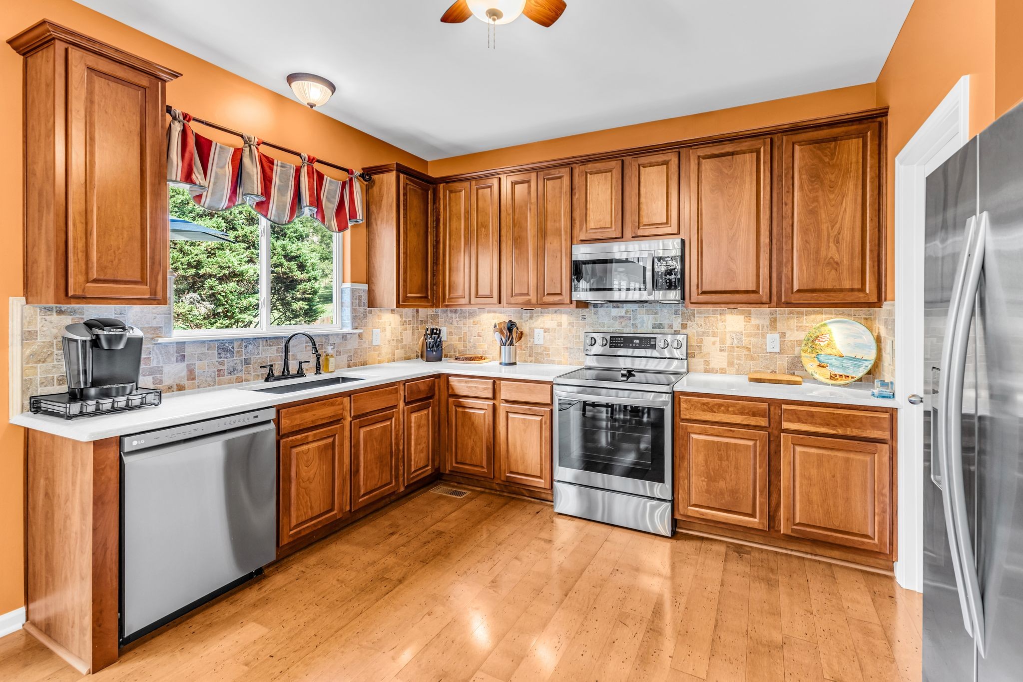 Image 13 of 14 For 7846 Midway Drive Terrace X102
