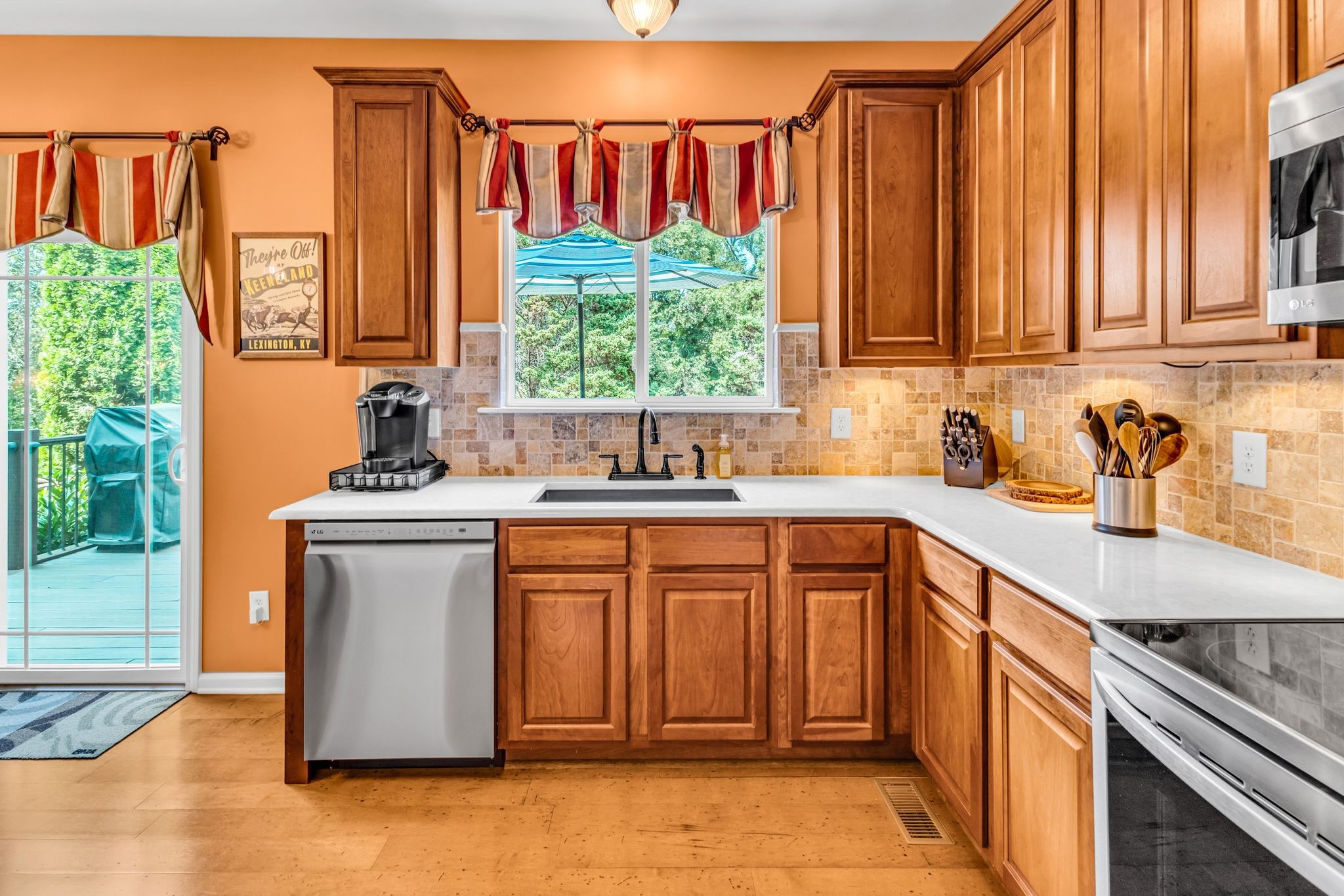 Image 14 of 14 For 7846 Midway Drive Terrace X102