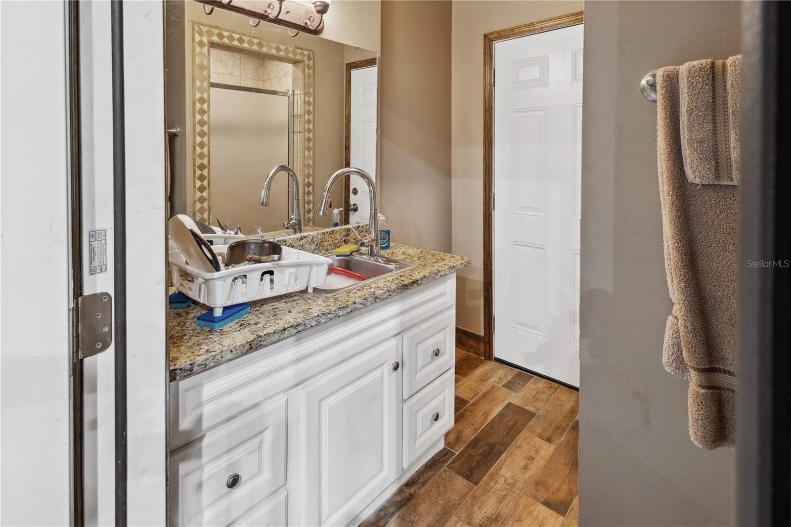 Image 79 of 83 For 00 199th Ct  