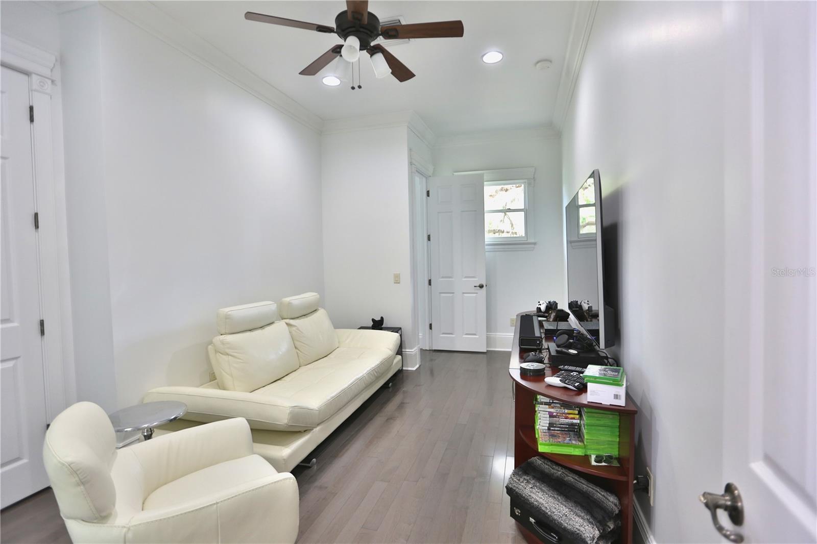 Image 37 of 55 For 4026 85th Terrace