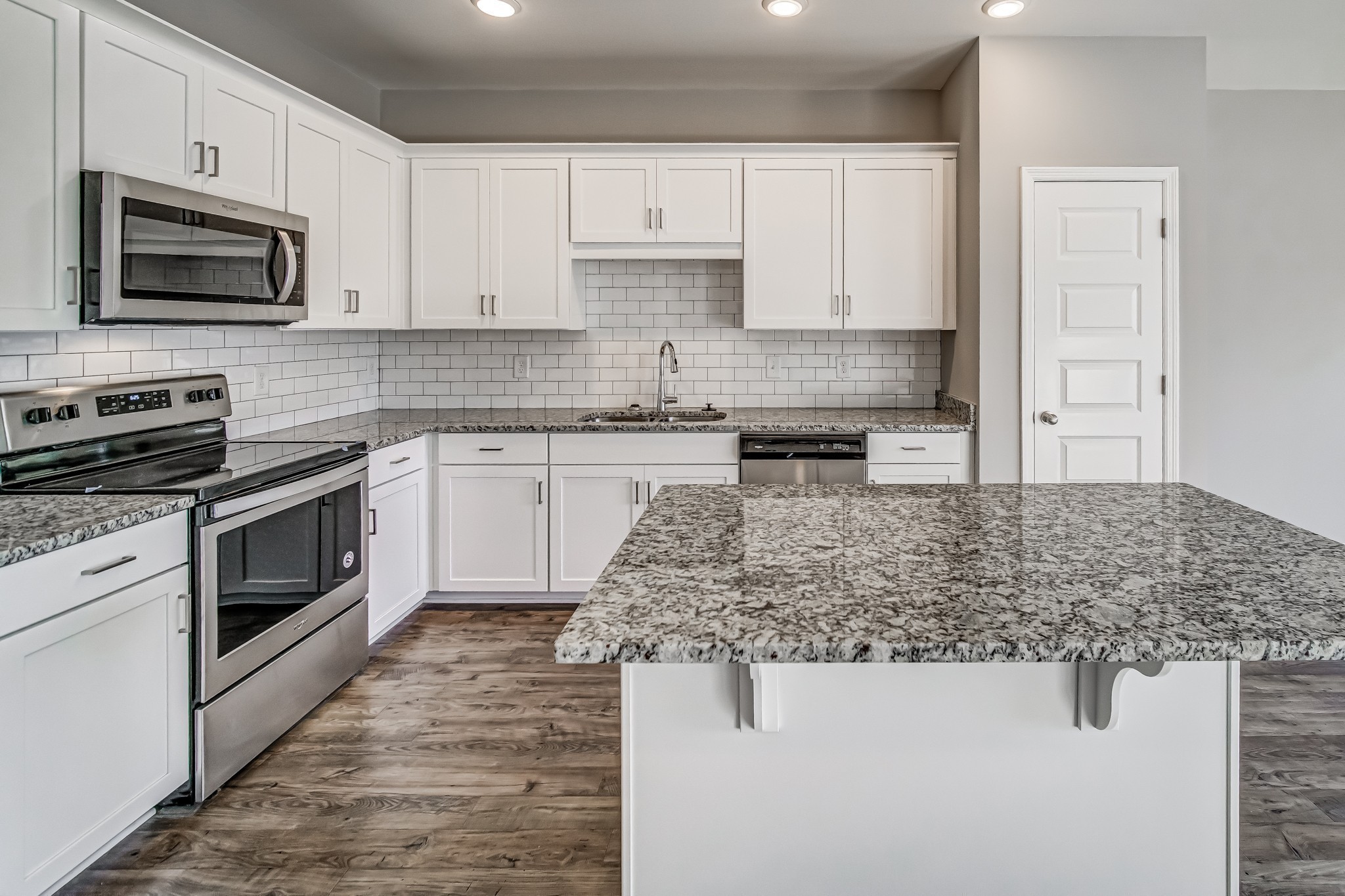 Image 9 of 28 For 9261 58th Circle