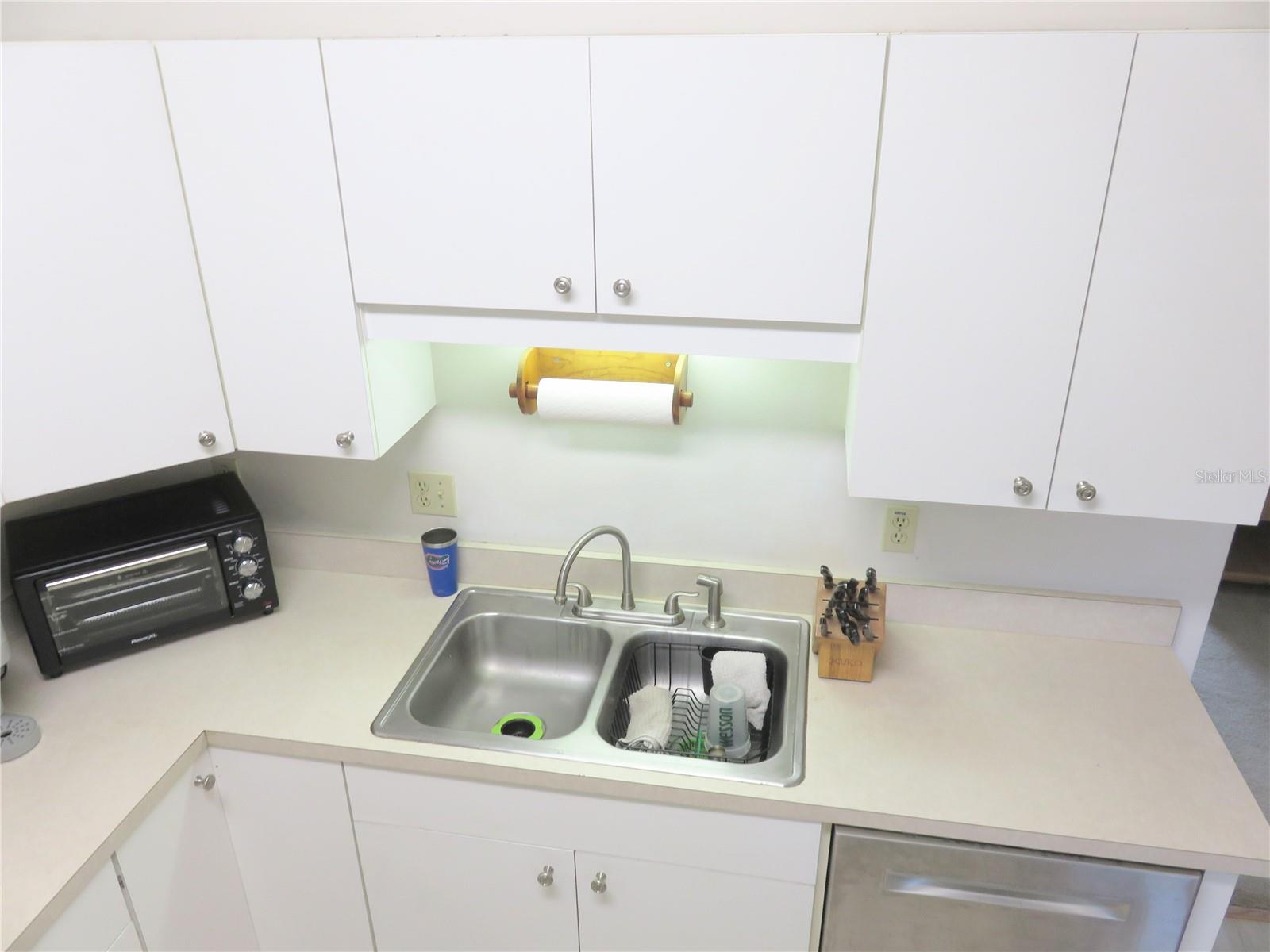 Image 7 of 66 For 5083 26th Street