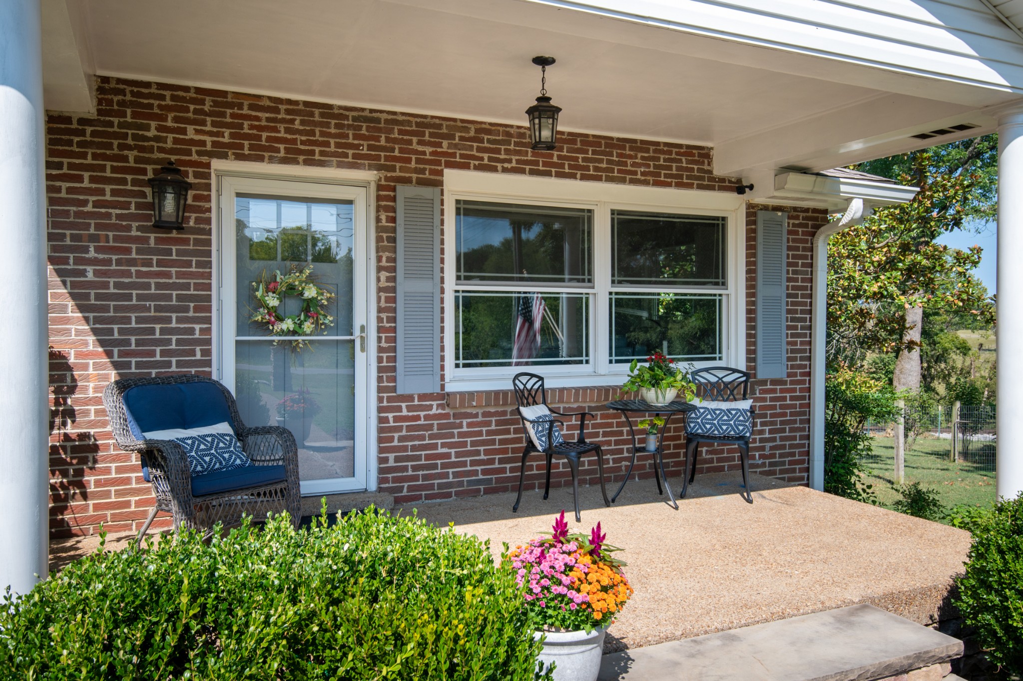 Image 4 of 7 For 2160 Landmark Drive