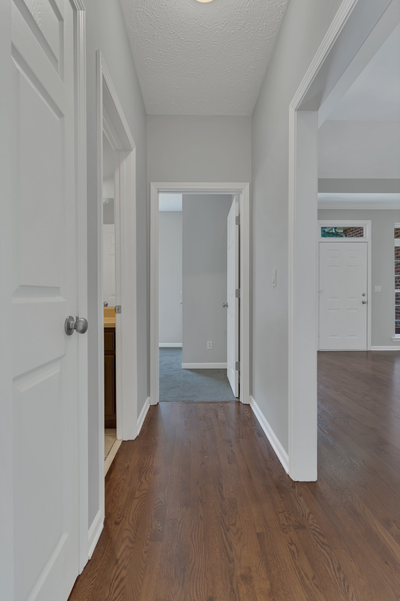 Image 13 of 34 For 8420 93 Lane E