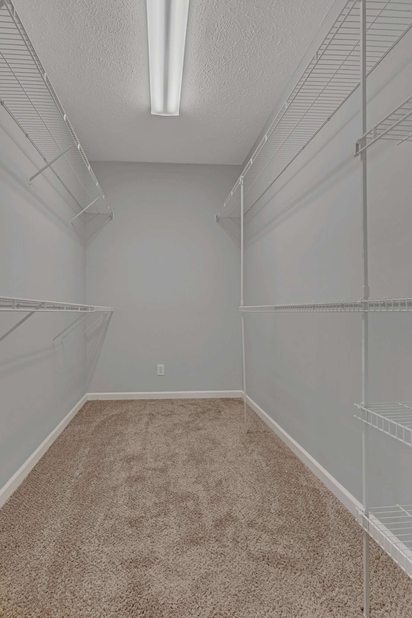 Image 9 of 34 For 8420 93 Lane E