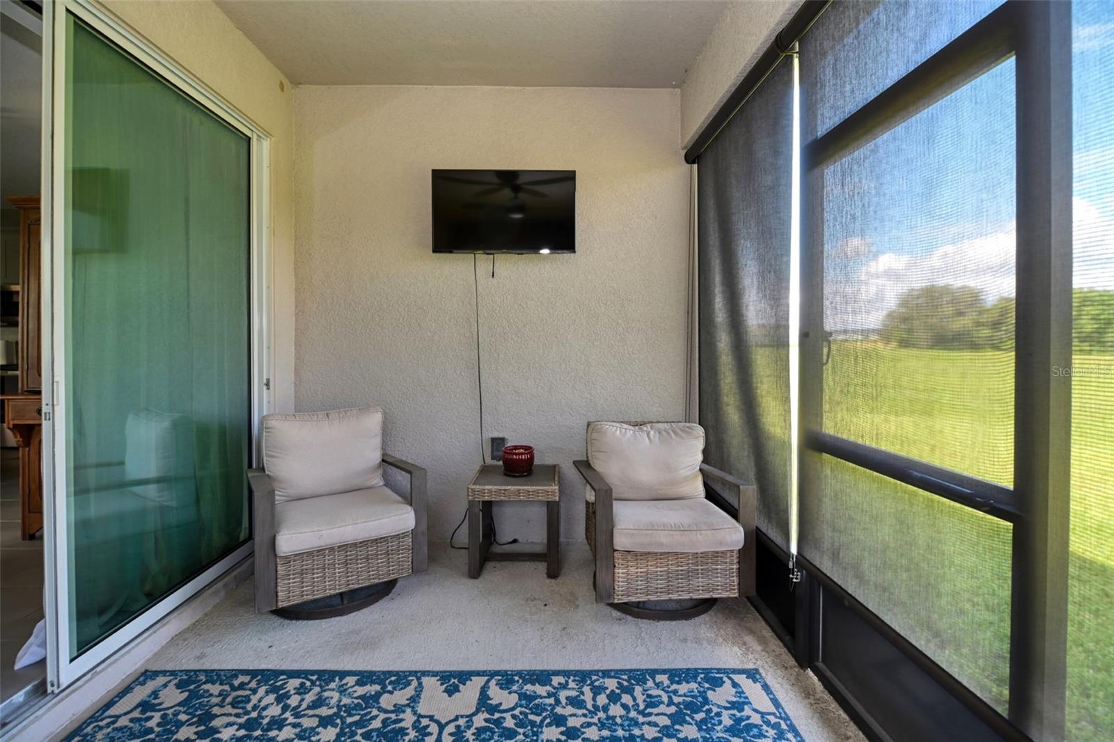 Listing photo id 29 for 6405 88th Loop