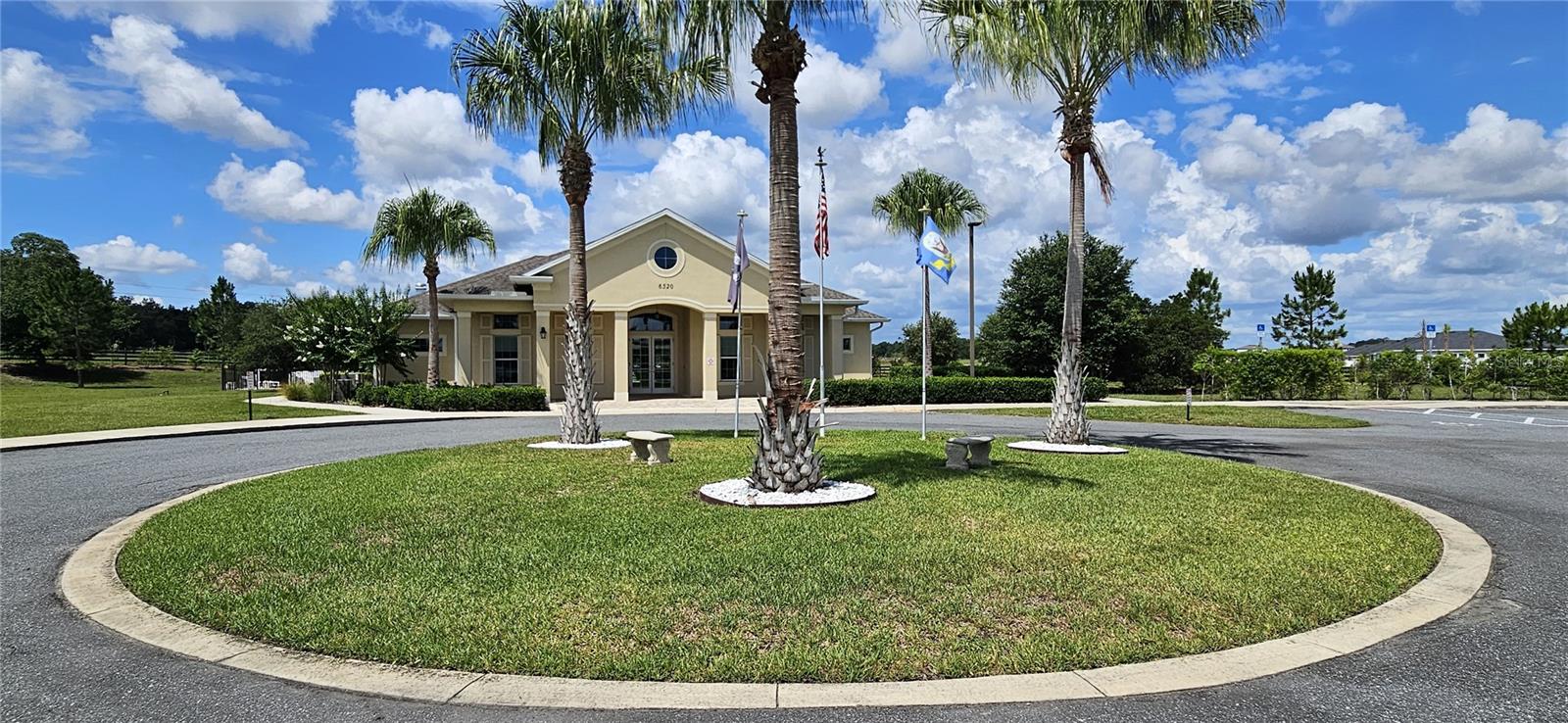 Listing photo id 6 for 6405 88th Loop