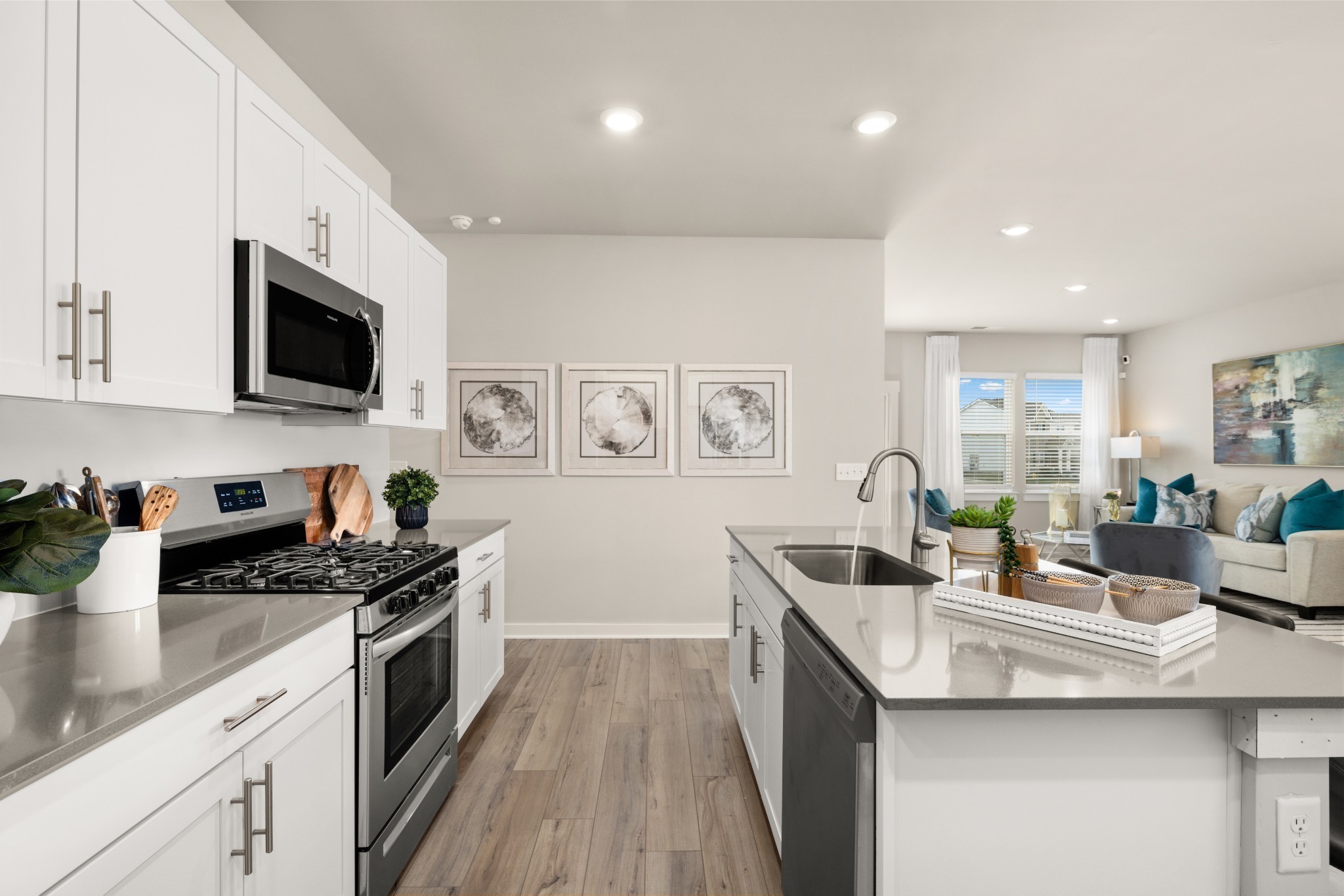 Image 7 of 21 For 3120 24th Place