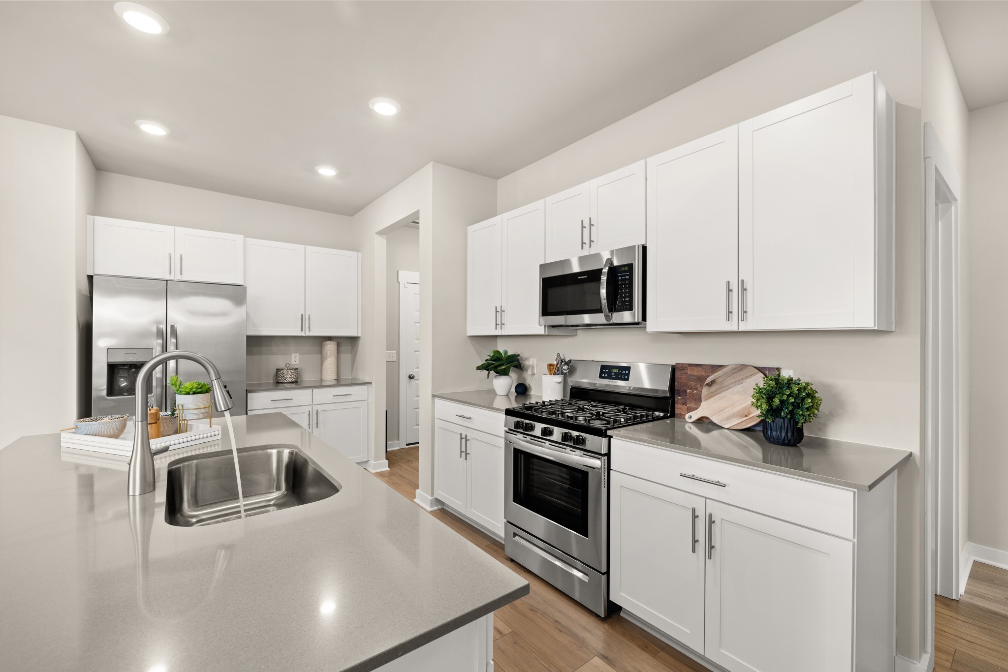 Image 8 of 21 For 3120 24th Place