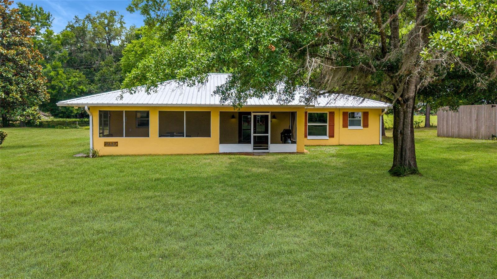 Image 34 of 98 For 16520 170th Street