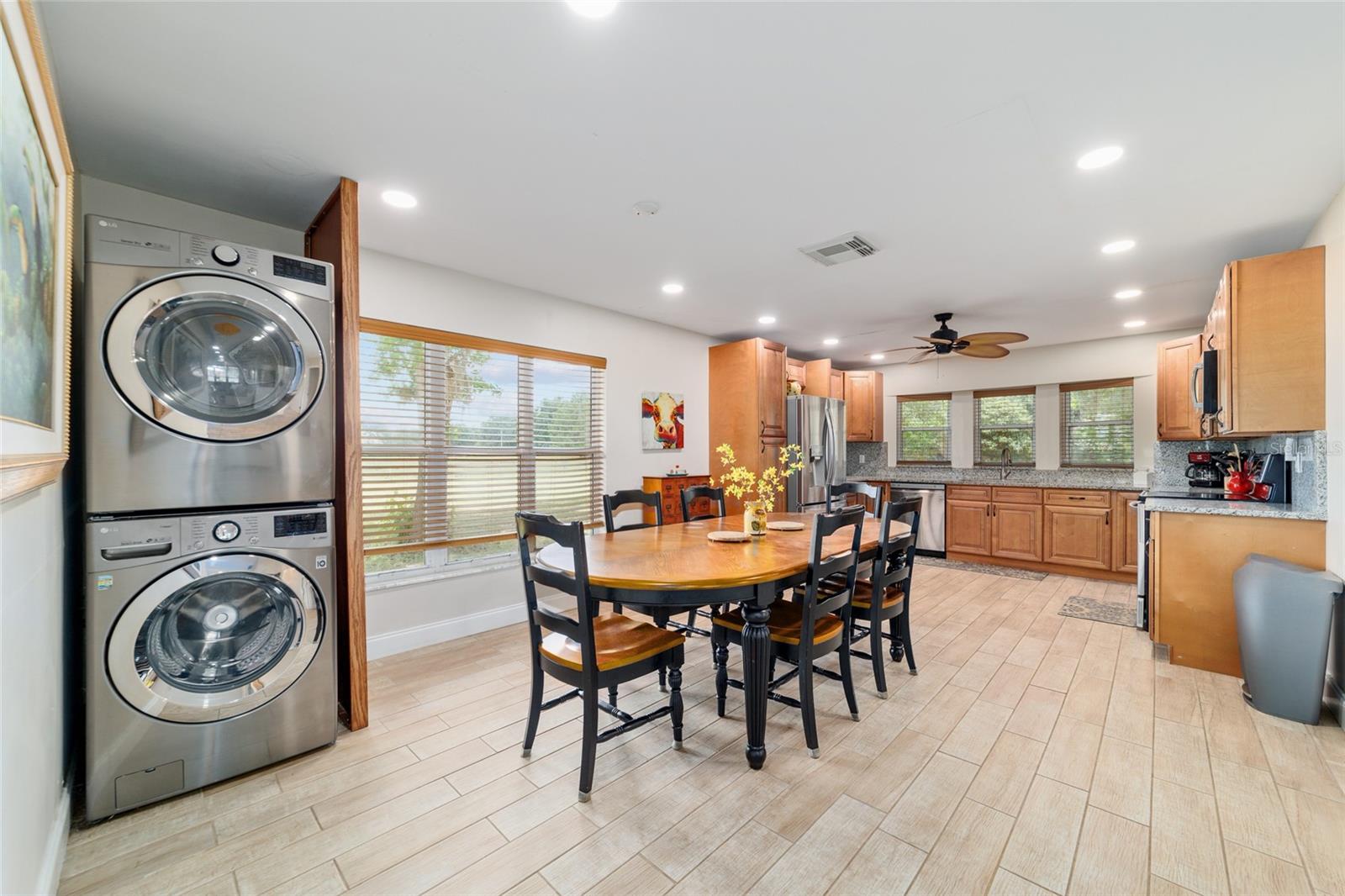 Image 45 of 98 For 16520 170th Street