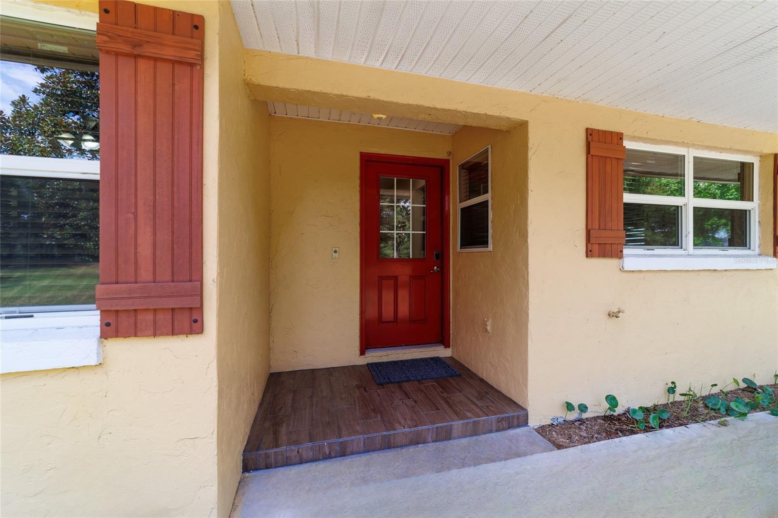 Image 5 of 98 For 16520 170th Street