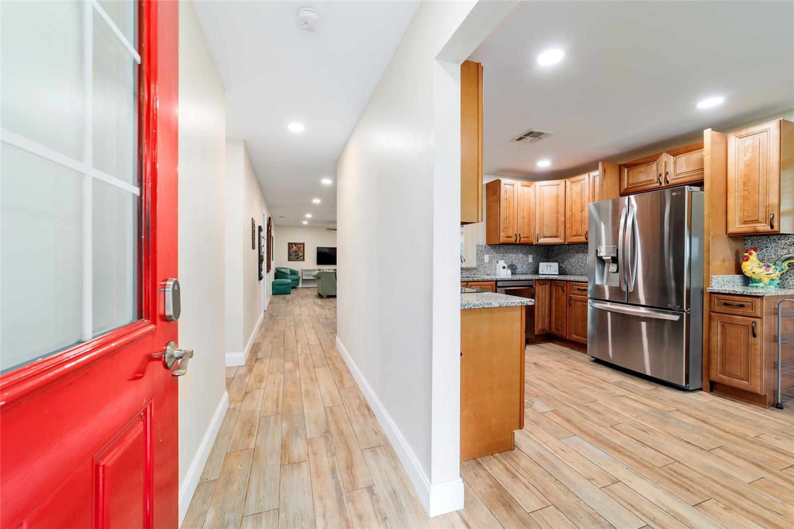 Image 6 of 98 For 16520 170th Street