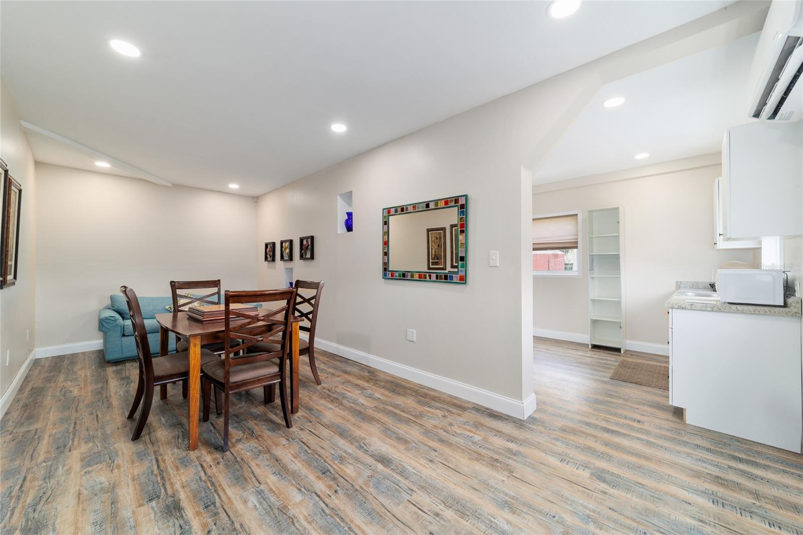 Image 69 of 98 For 16520 170th Street