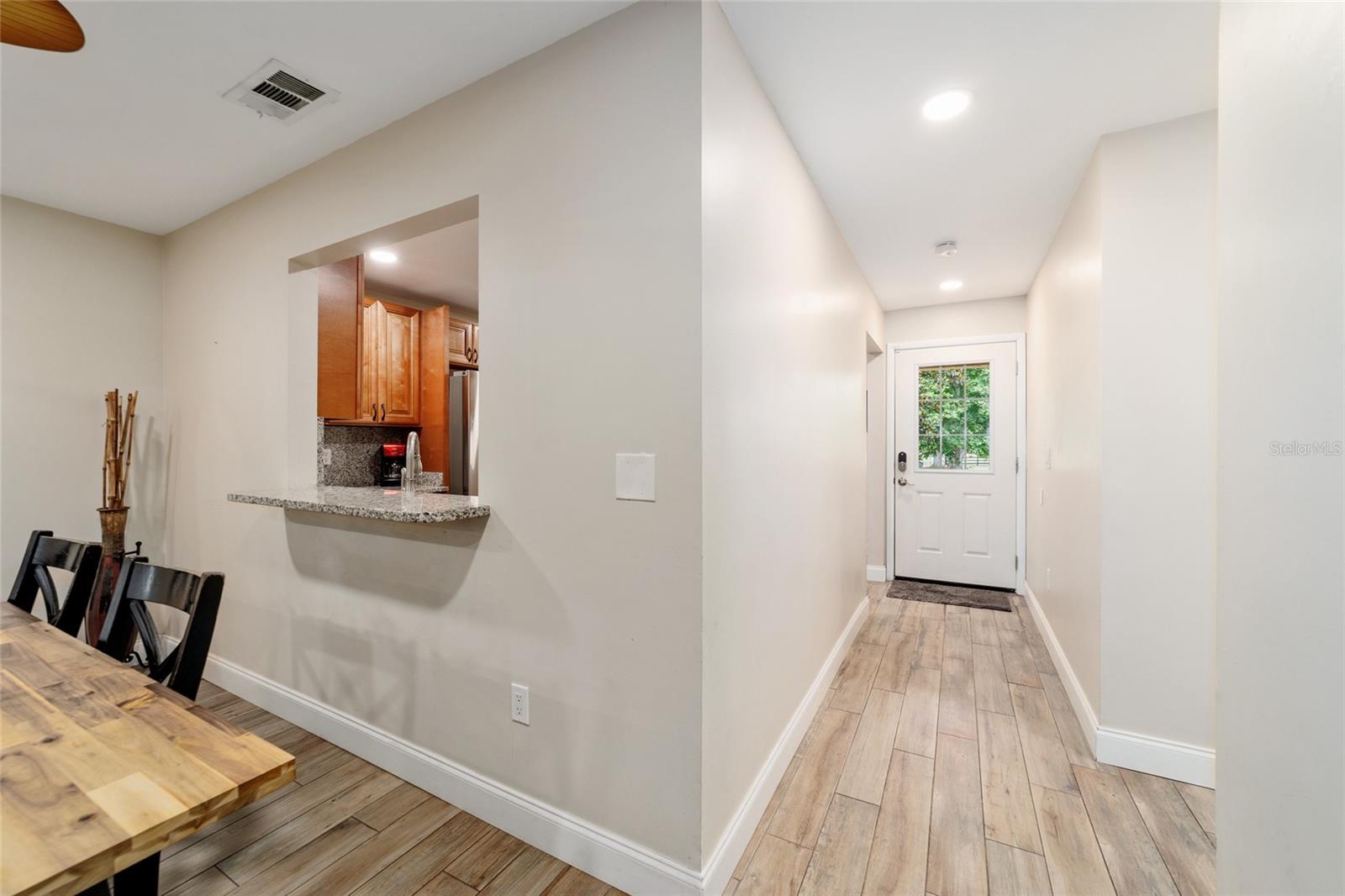 Image 7 of 98 For 16520 170th Street