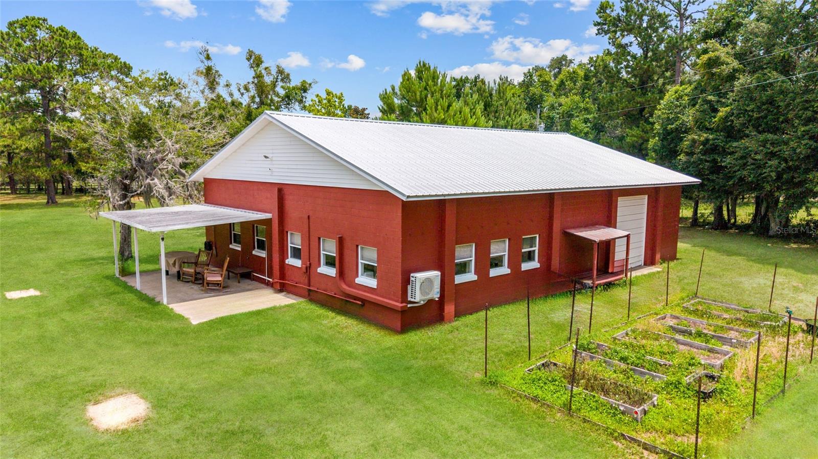 Image 76 of 98 For 16520 170th Street