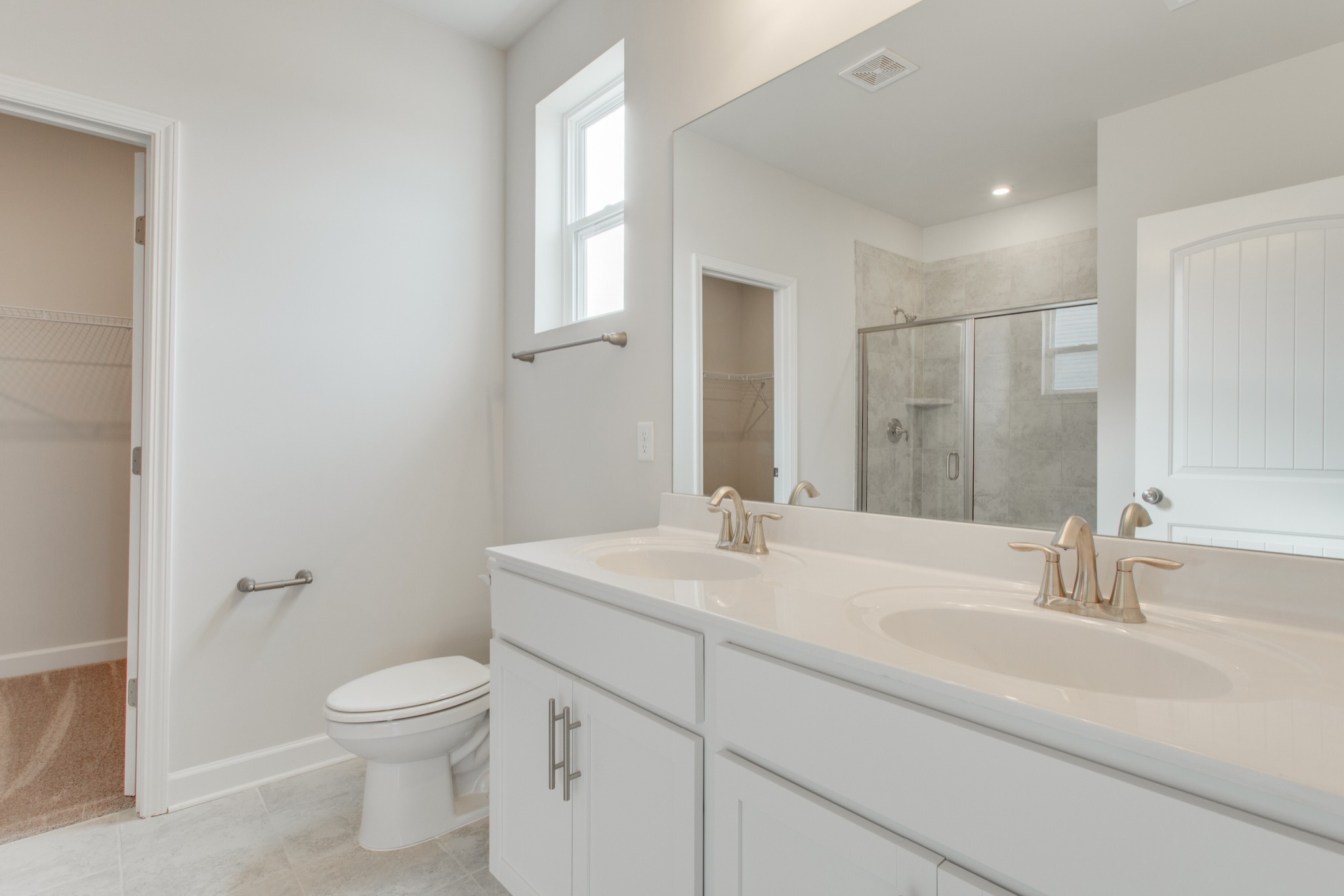 Listing photo id 18 for 18965 98th Place