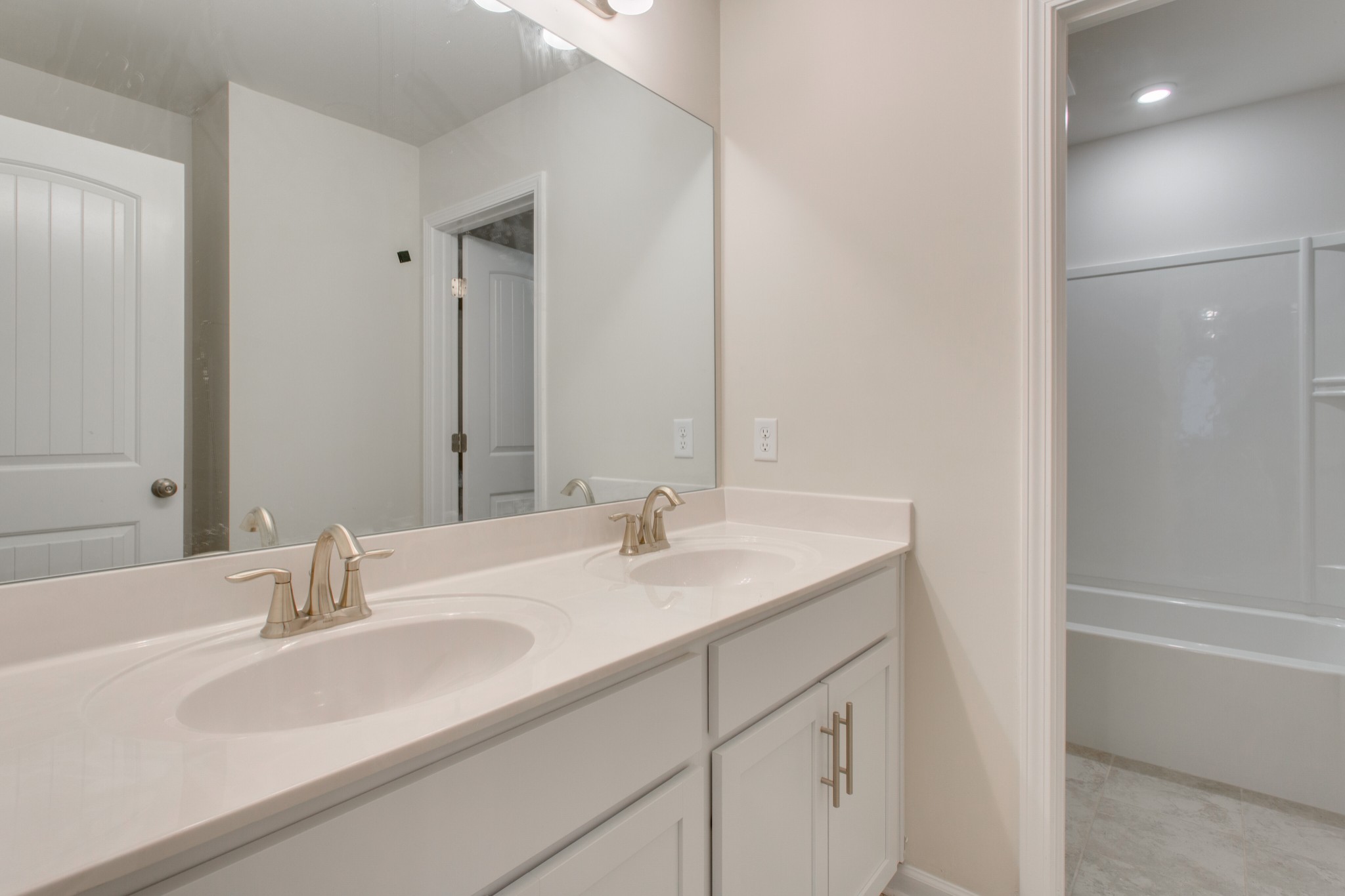 Listing photo id 24 for 18965 98th Place