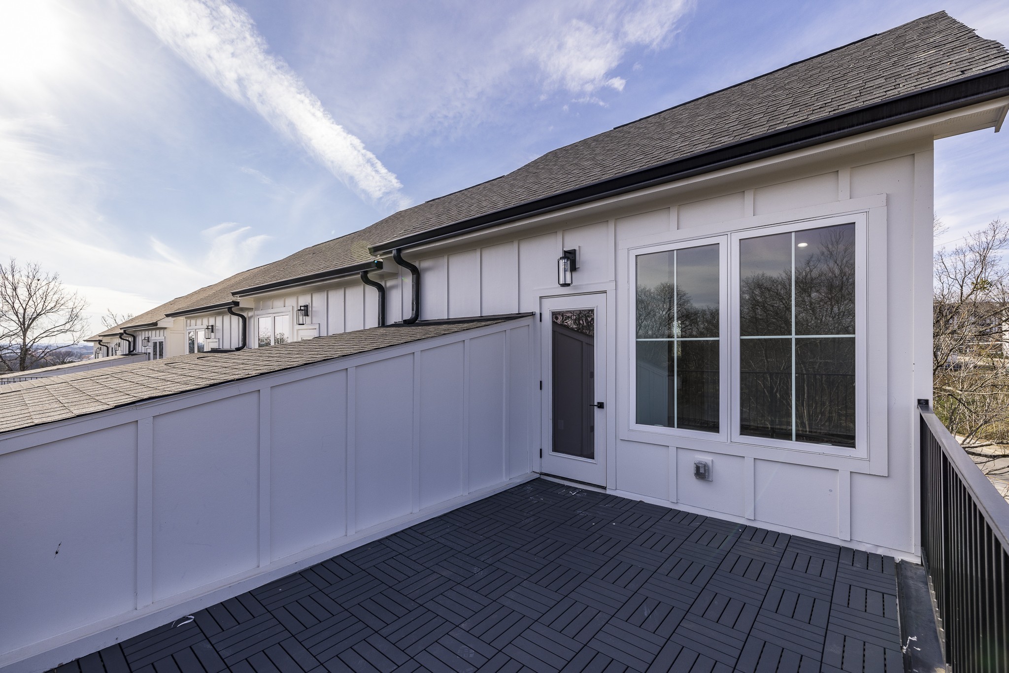 Image 49 of 58 For 10279 Julia Isles Avenue