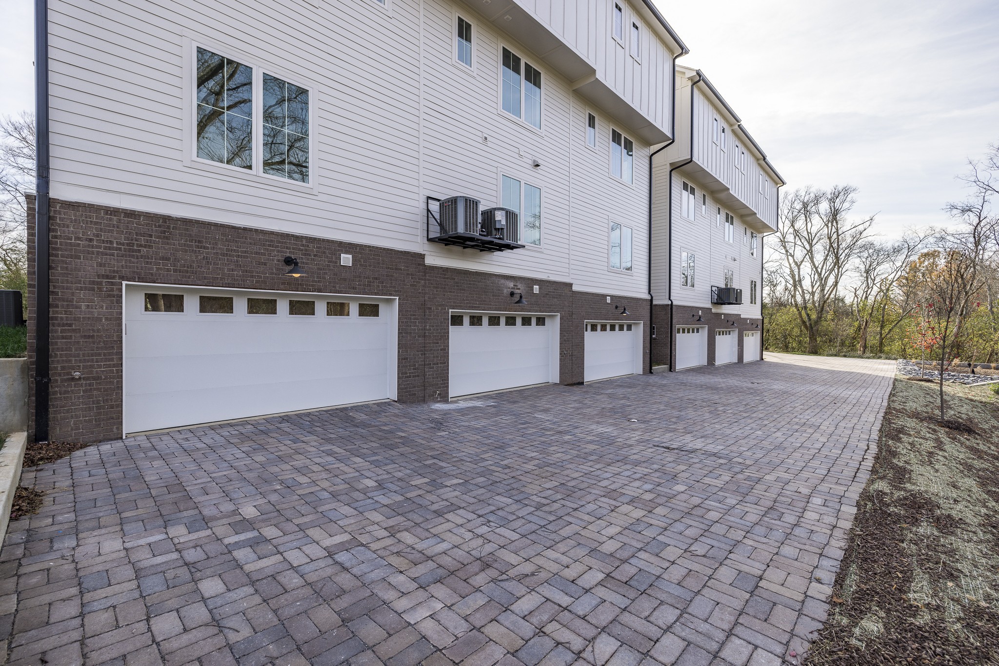 Image 57 of 58 For 10279 Julia Isles Avenue