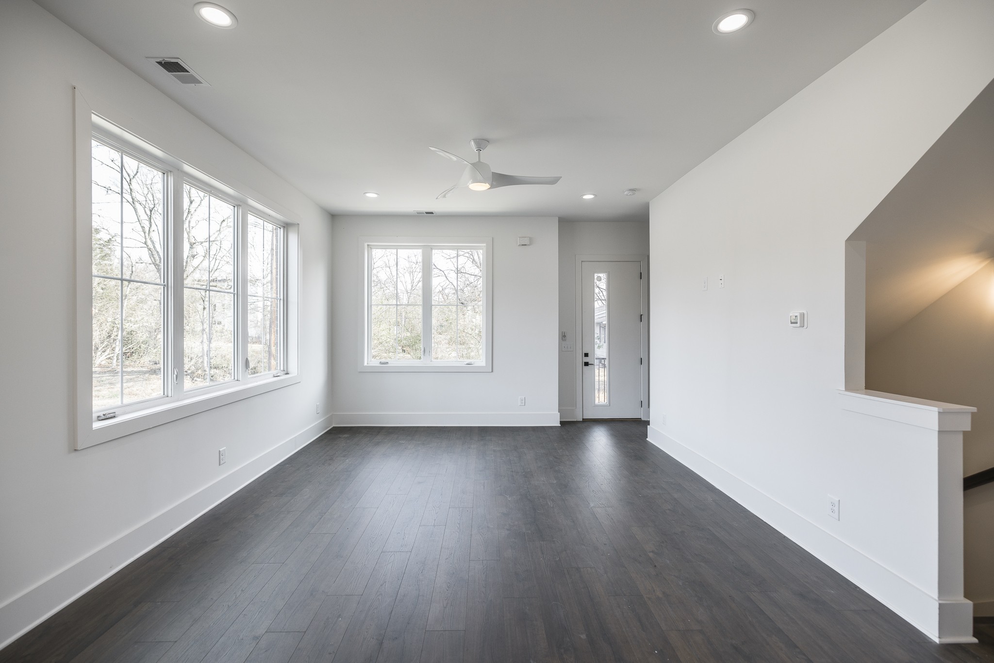 Image 6 of 58 For 10279 Julia Isles Avenue