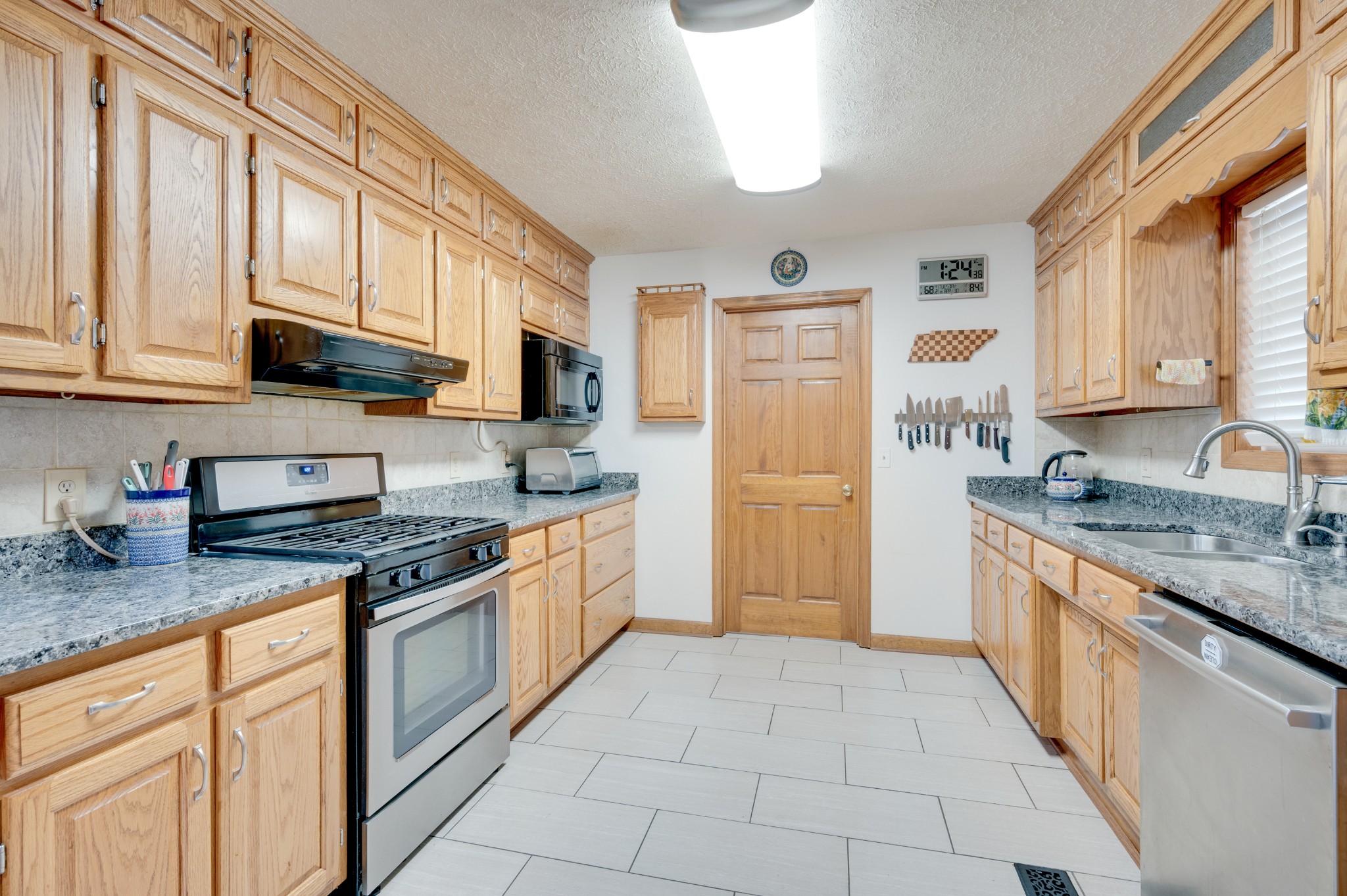 Image 10 of 58 For 8737 83rd Circle