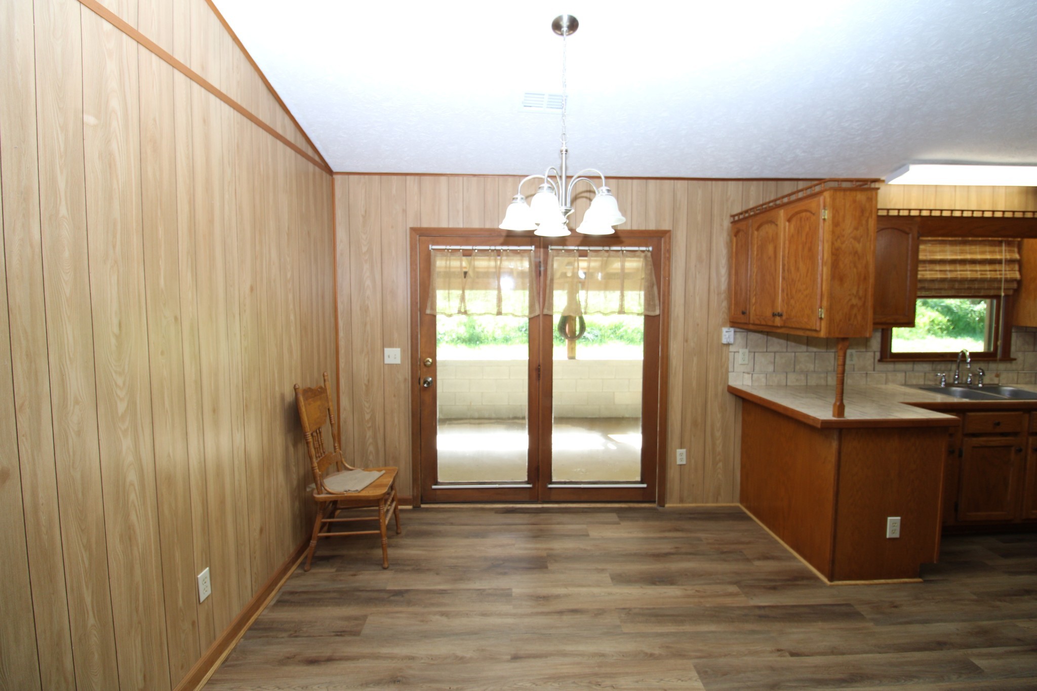 Image 8 of 61 For 8772 130th Loop