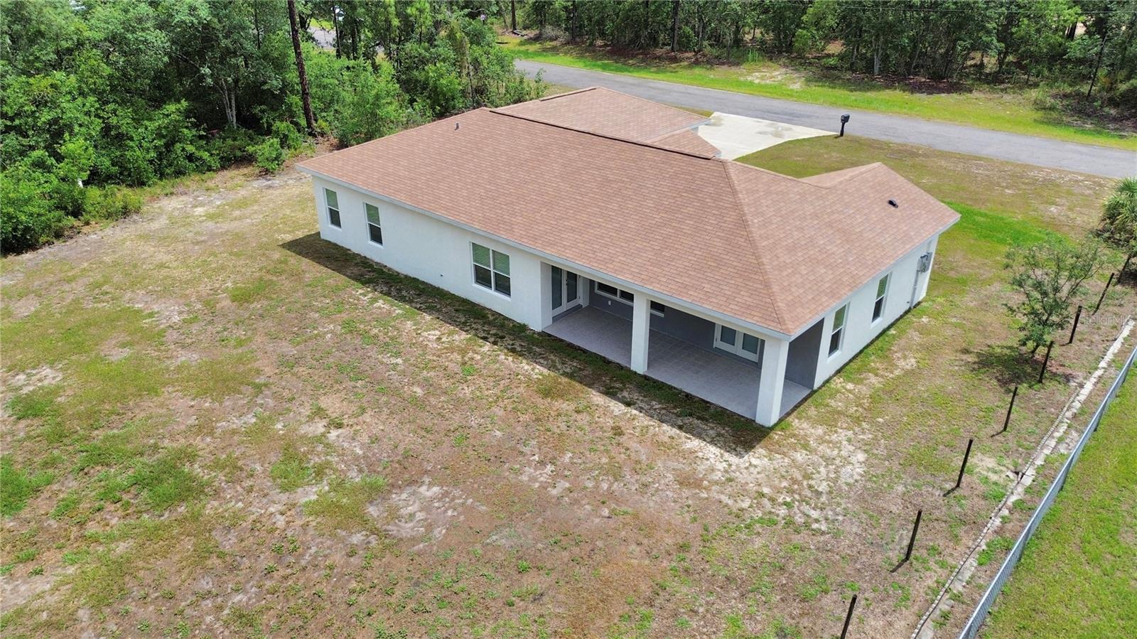 Listing photo id 41 for 14550 61st Court