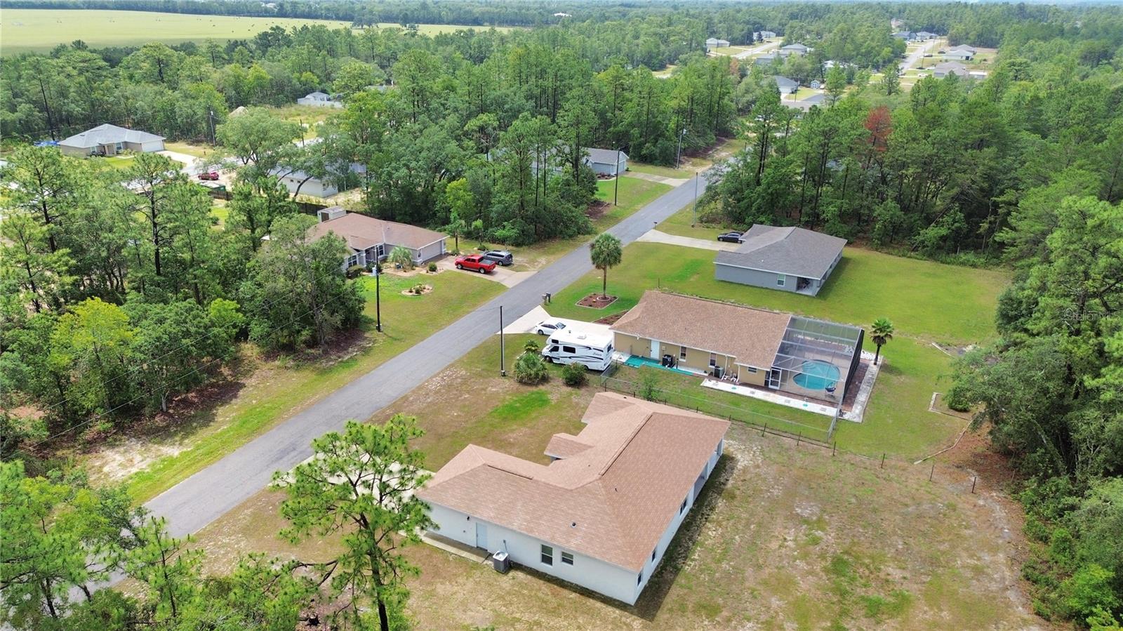 Listing photo id 42 for 14550 61st Court