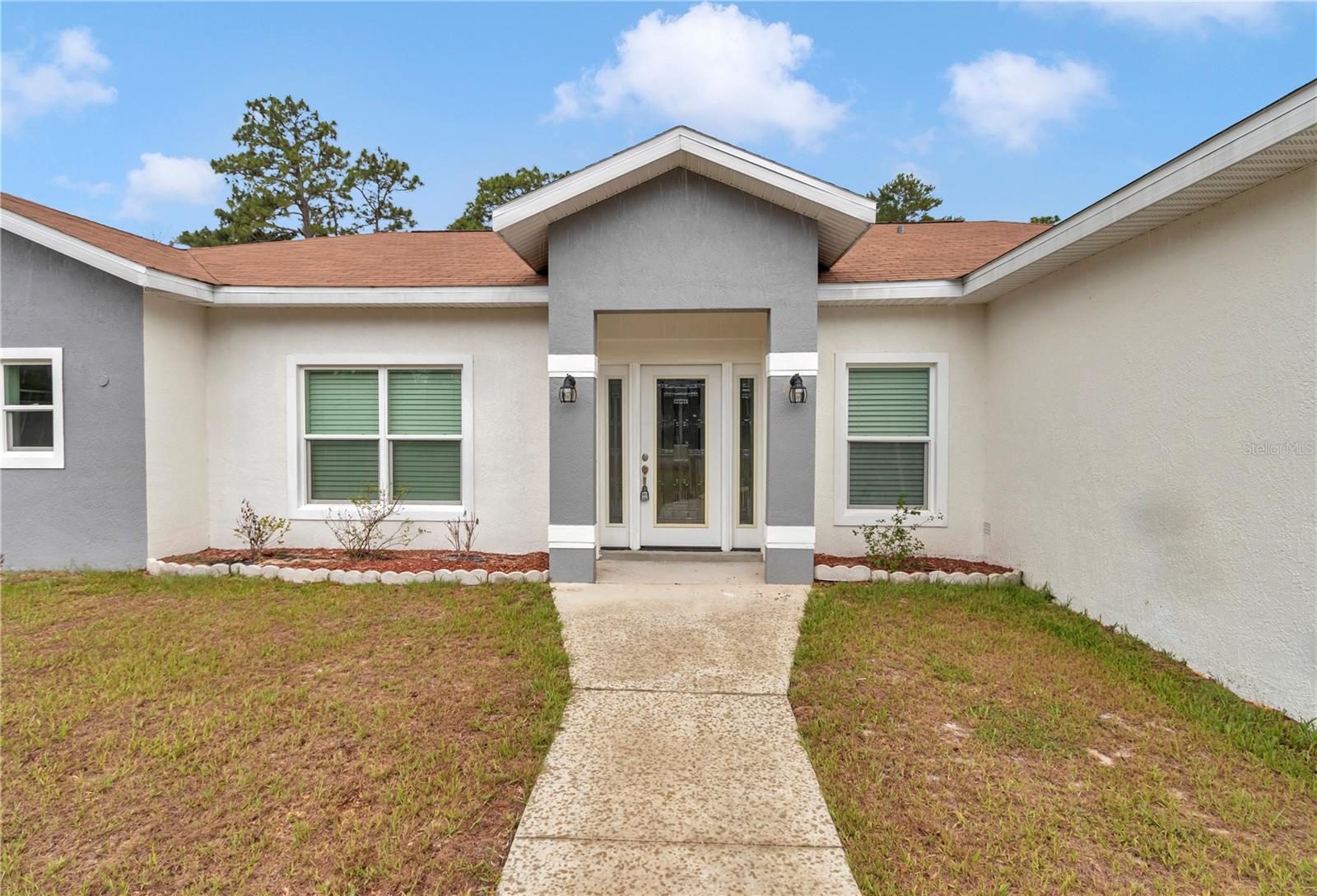 Listing photo id 5 for 14550 61st Court