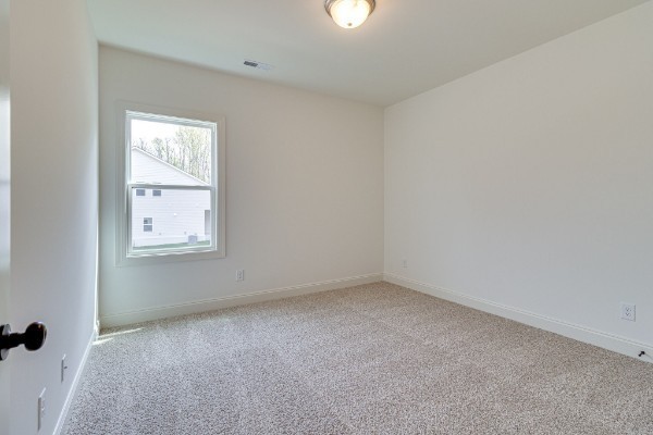 Image 11 of 26 For 3826 138th Street
