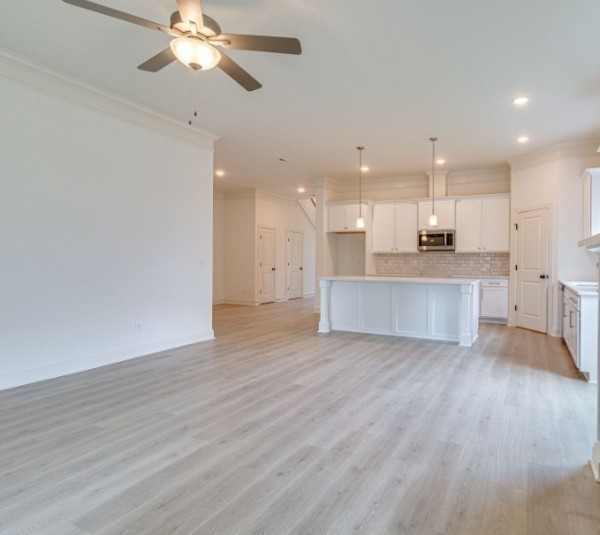 Image 7 of 26 For 3826 138th Street