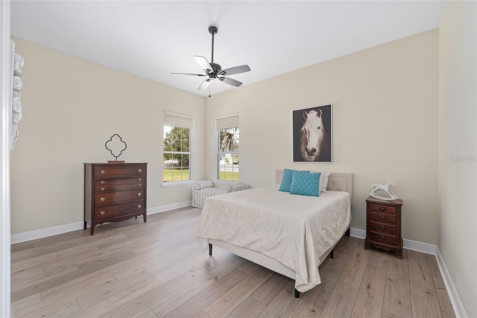 Image 36 of 58 For 5092 81st Blvd