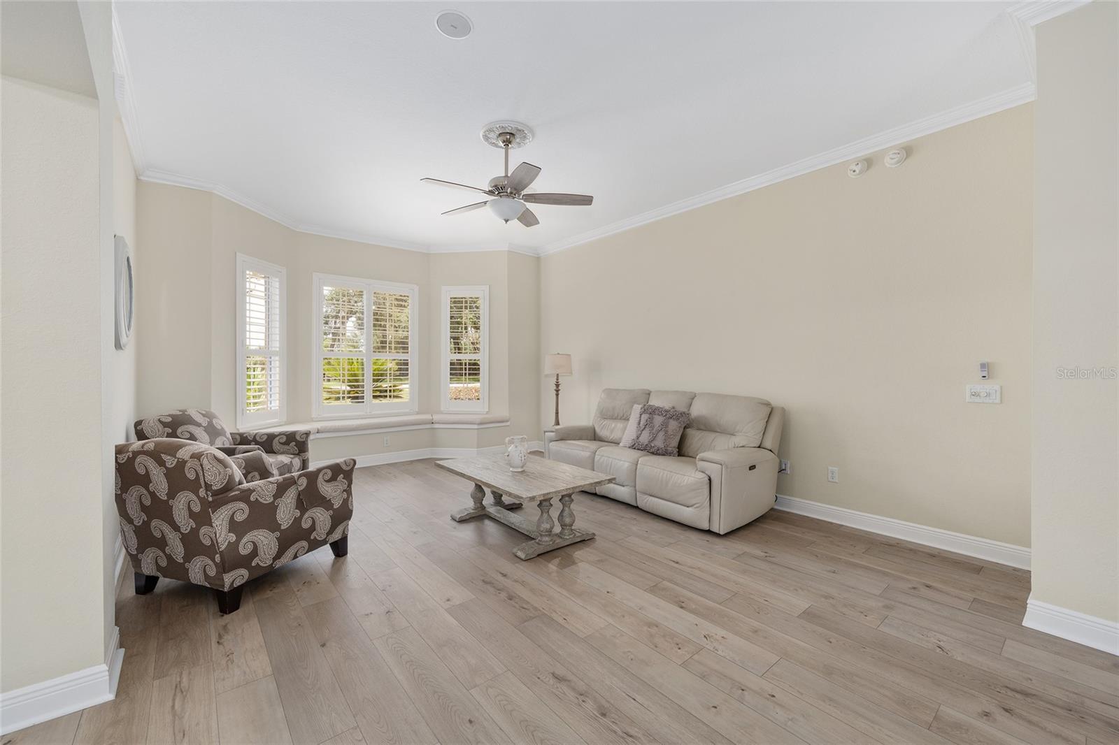 Image 8 of 58 For 5092 81st Blvd