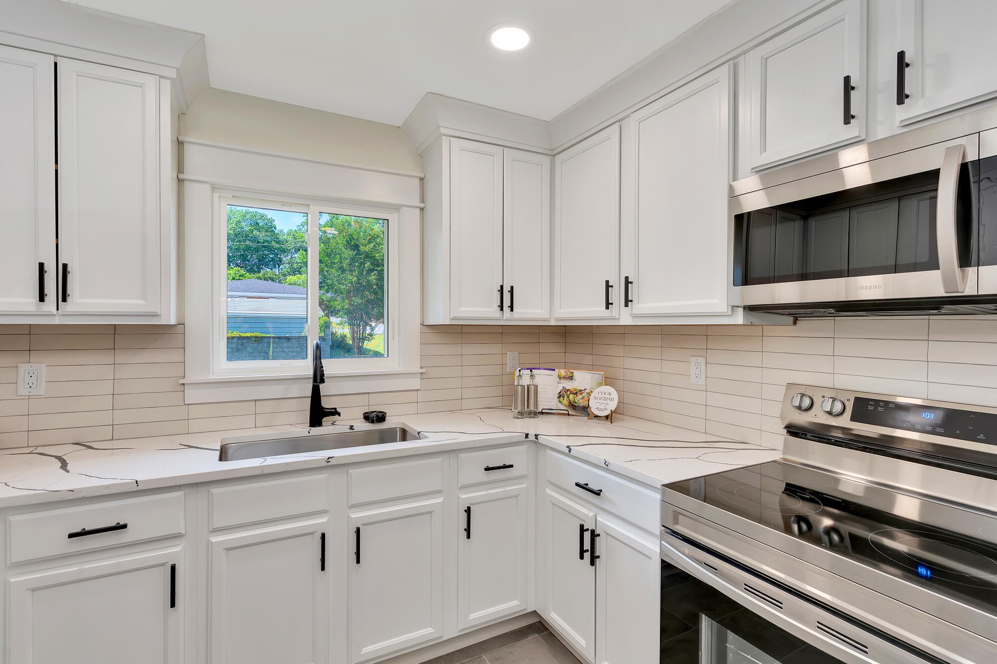 Image 12 of 21 For 5953 62nd Court Road