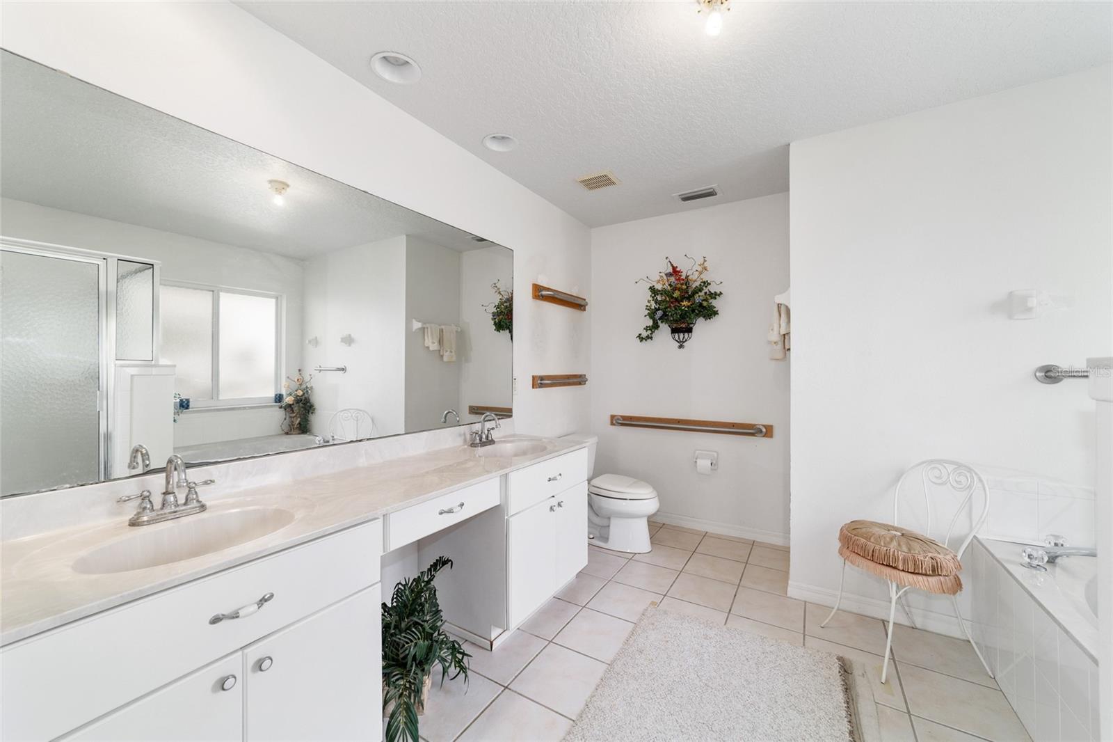 Image 34 of 71 For 5007 Kelso Street