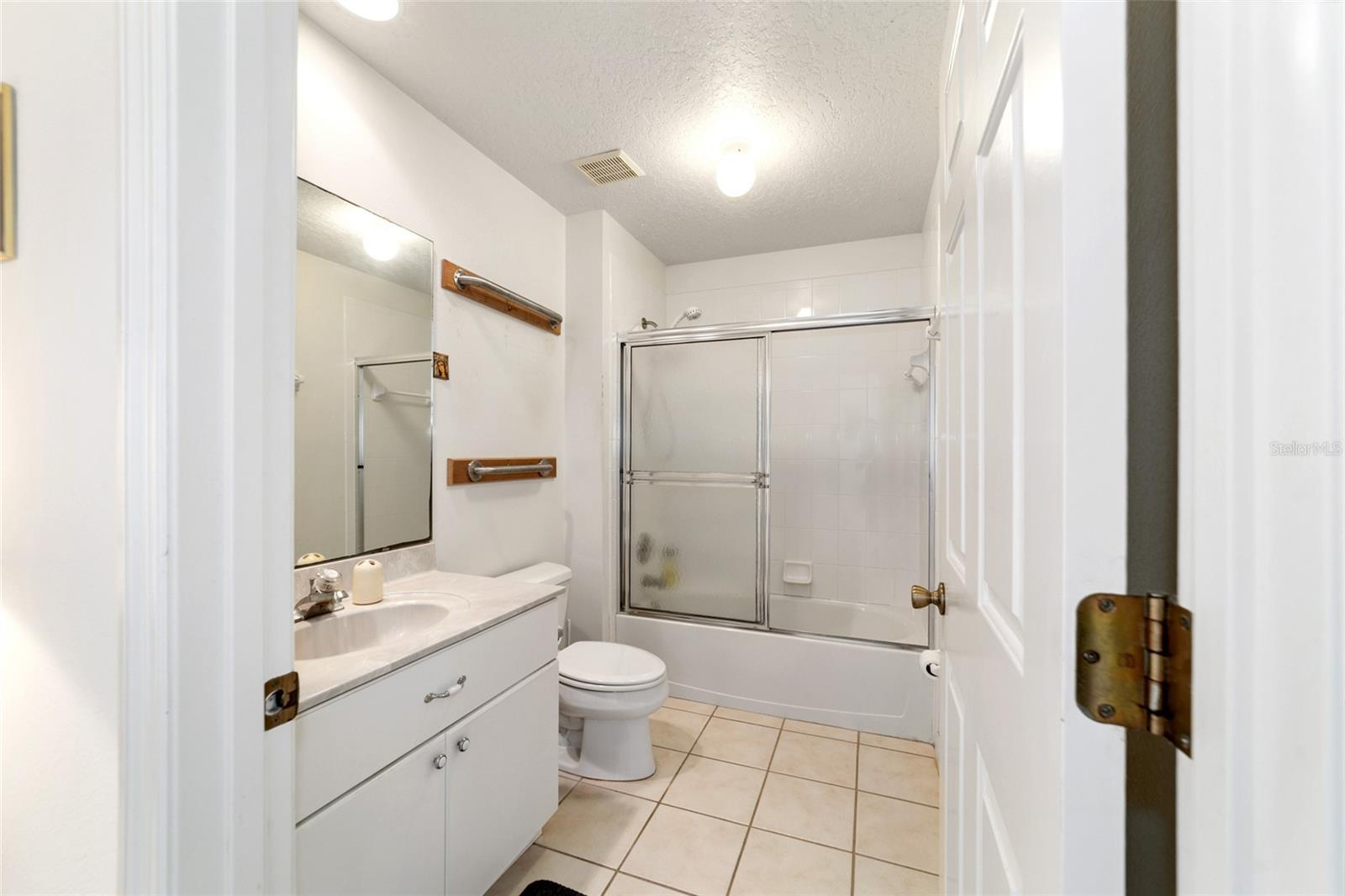 Image 37 of 71 For 5007 Kelso Street